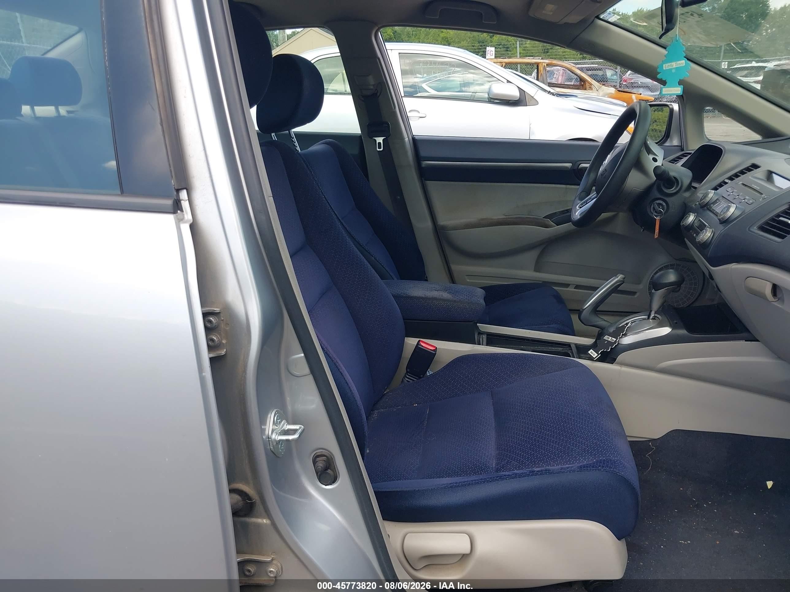 2006 Honda Civic Hybrid   Silver vin: JHMFA36226S013636