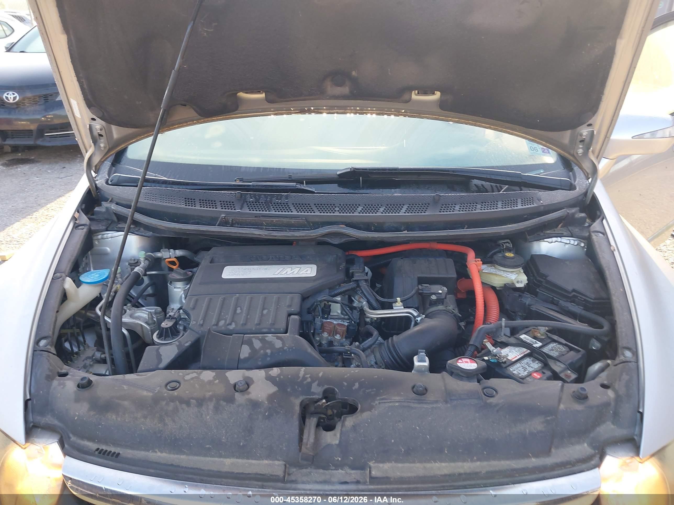 2007 Honda Civic Hybrid   Silver vin: JHMFA36237S000458