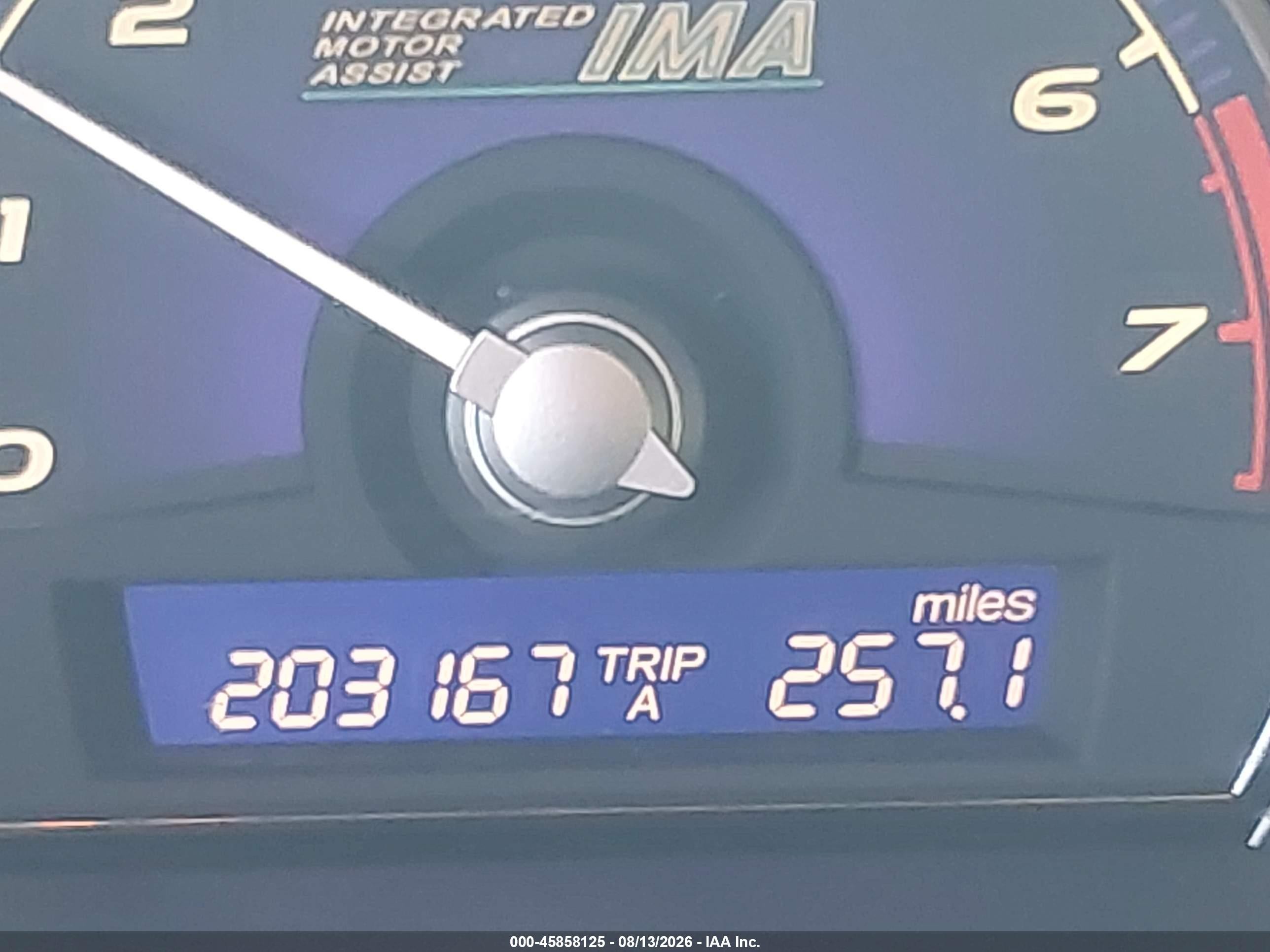 2008 Honda Civic Hybrid   Silver vin: JHMFA36238S009646