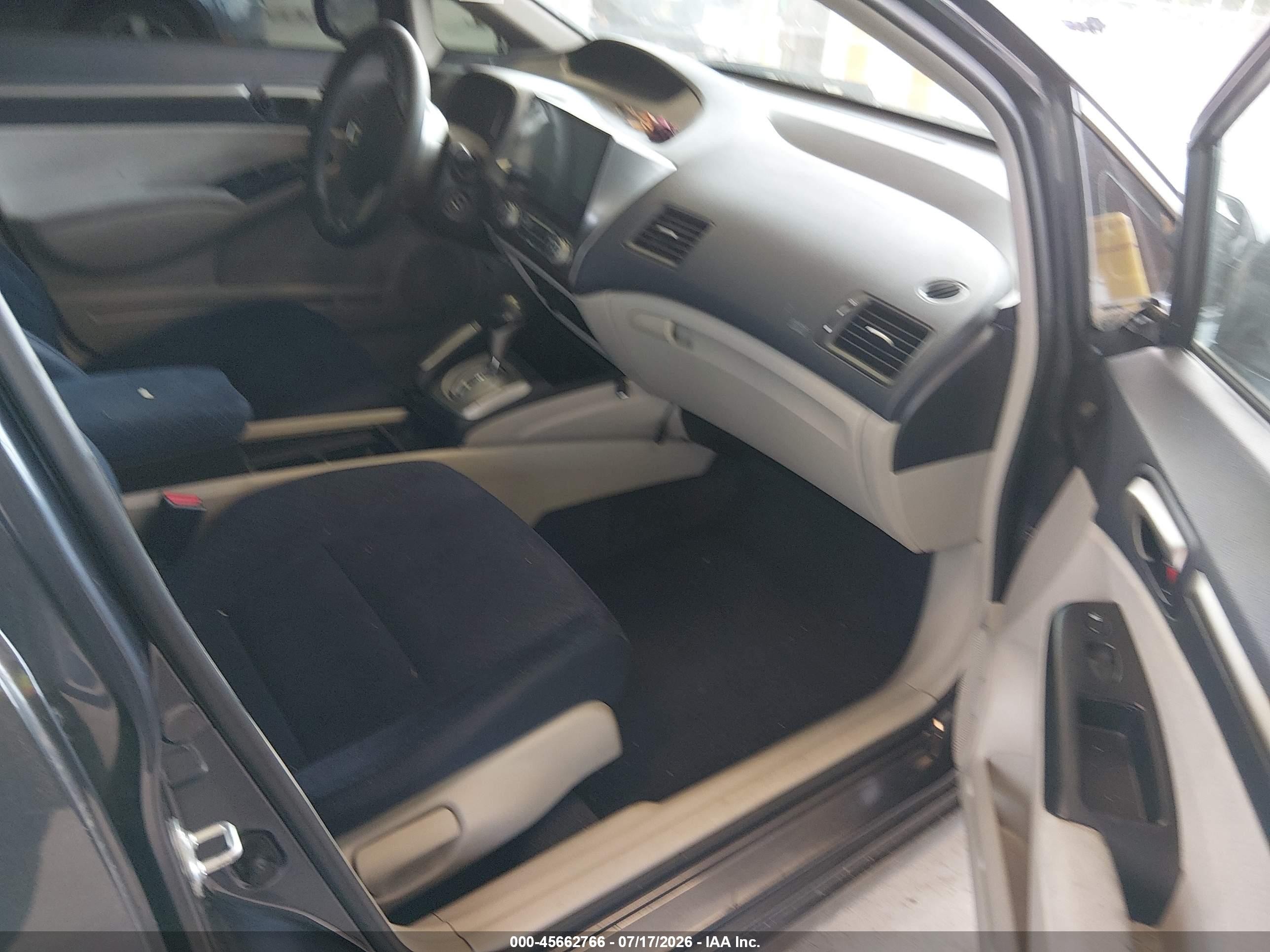 2006 Honda Civic Hybrid   Серый vin: JHMFA36246S030471