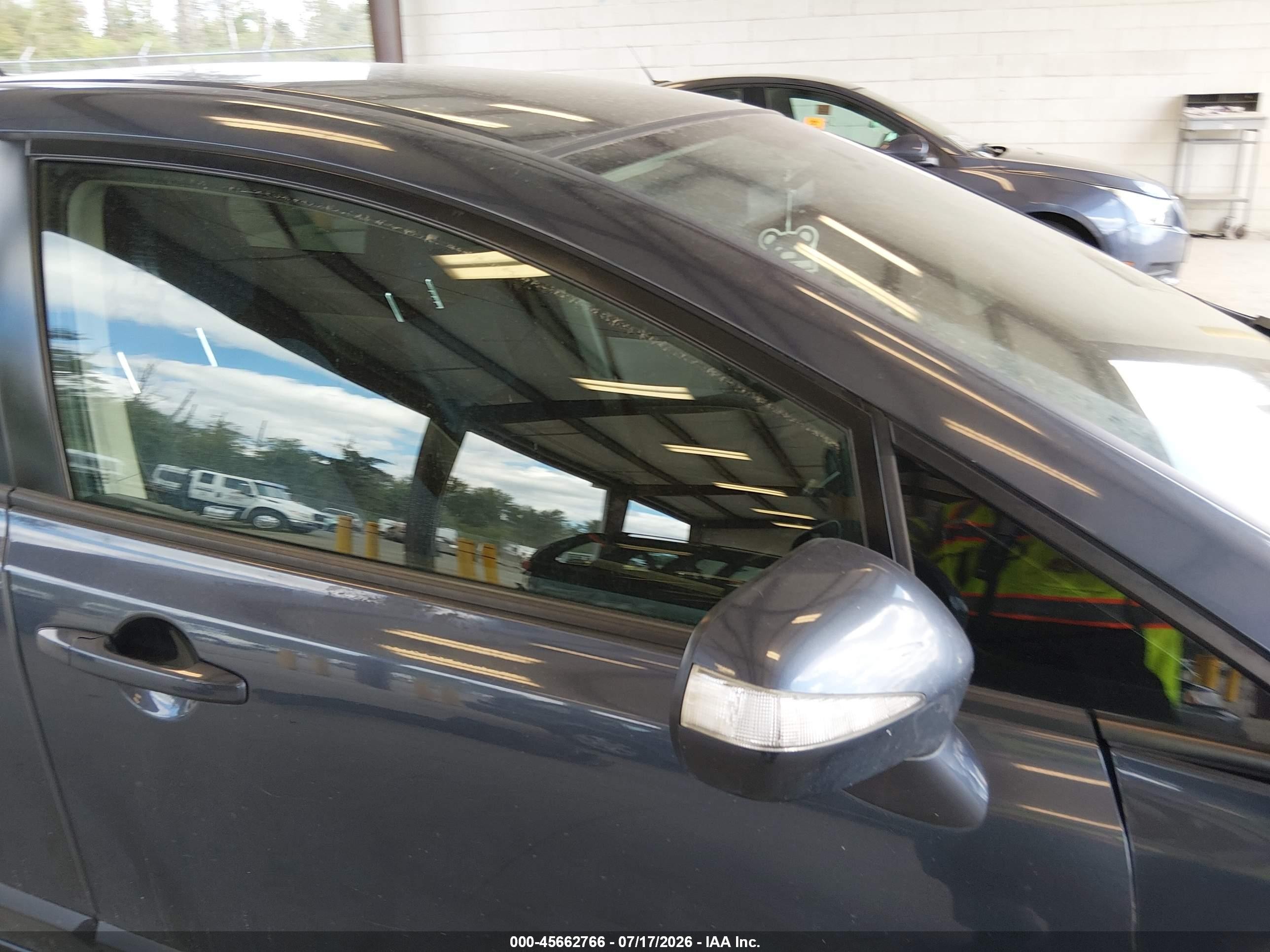 2006 Honda Civic Hybrid   Серый vin: JHMFA36246S030471