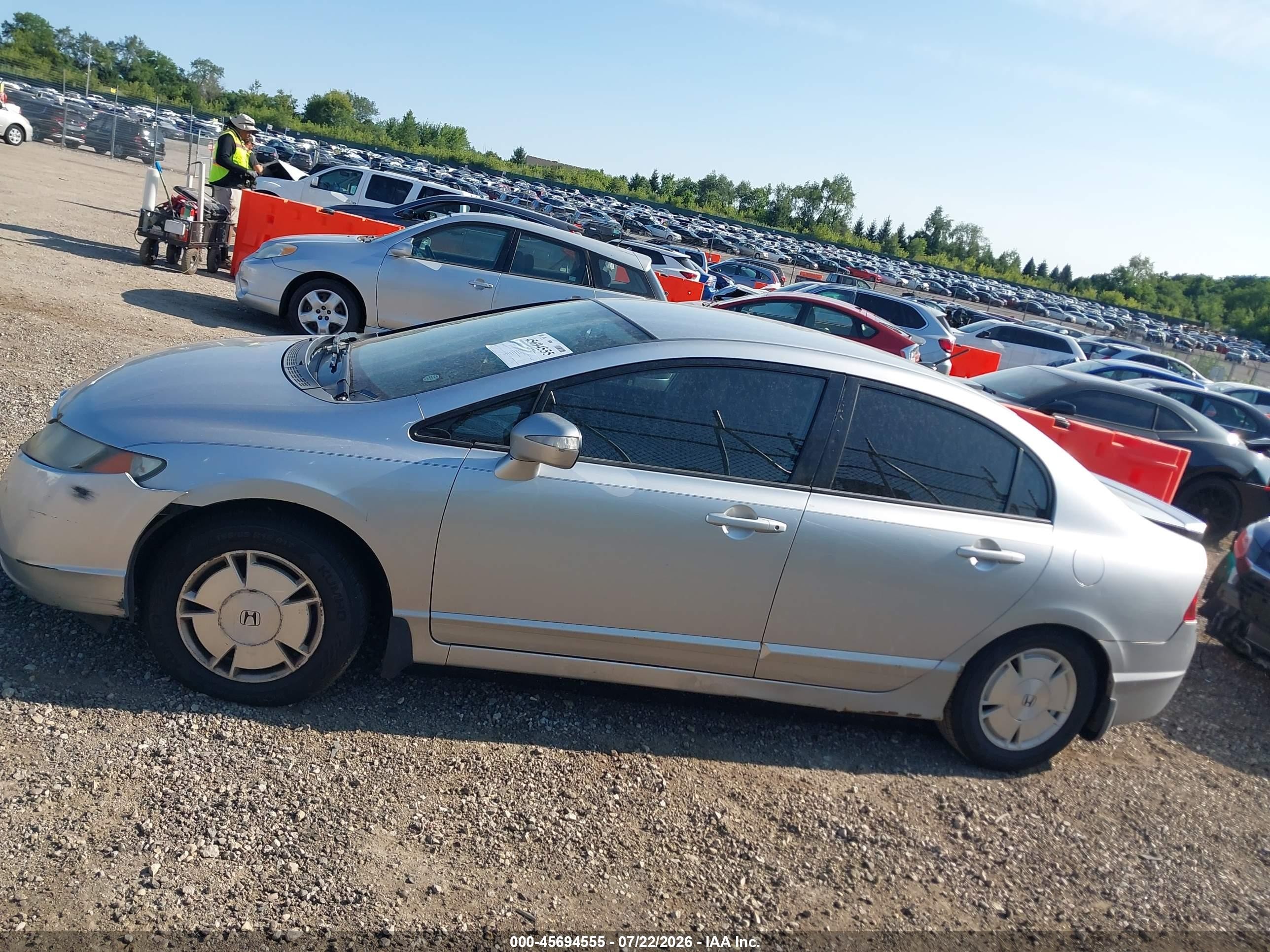 2007 Honda Civic Hybrid   Silver vin: JHMFA36247S021562