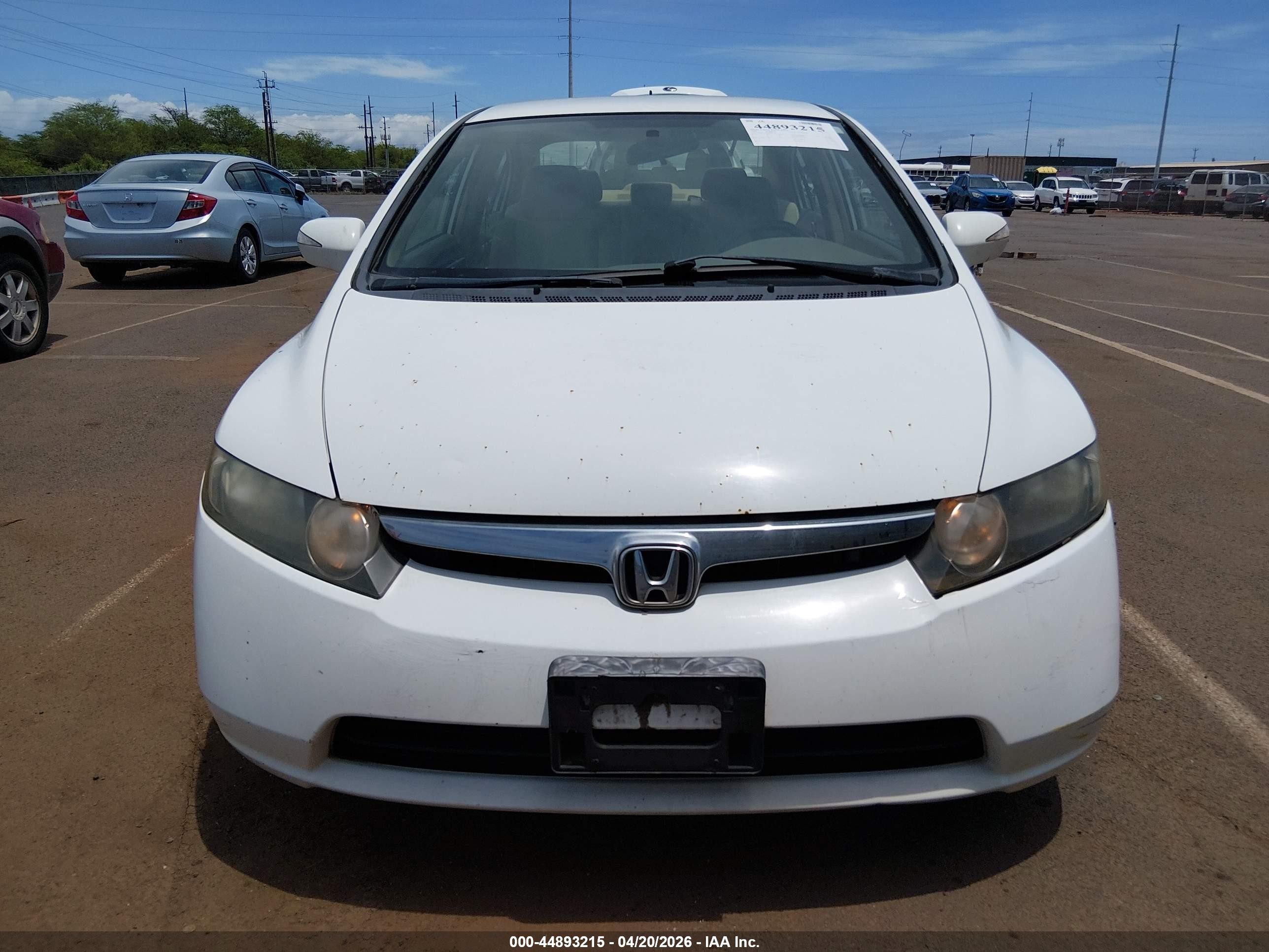 2008 Honda Civic Hybrid   White vin: JHMFA36248S013205