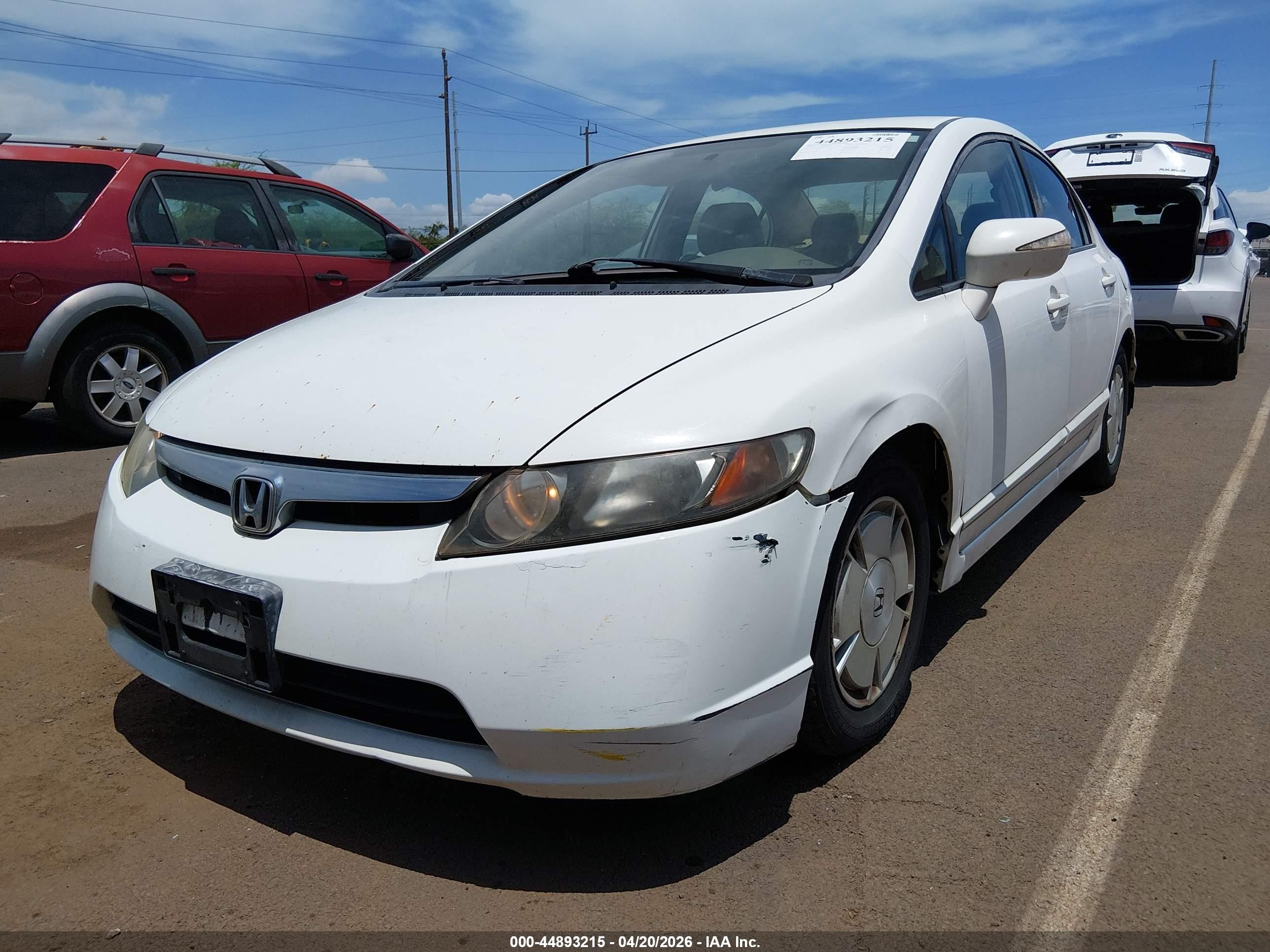 2008 Honda Civic Hybrid   White vin: JHMFA36248S013205