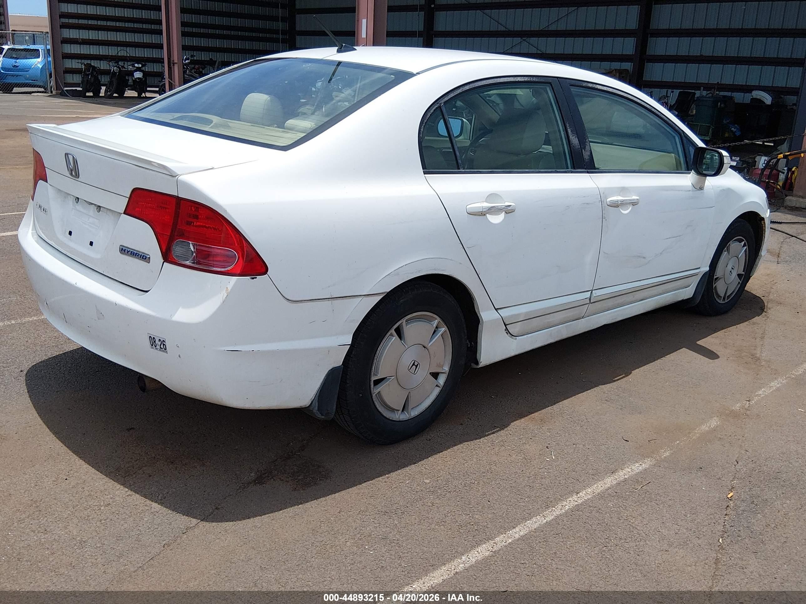 2008 Honda Civic Hybrid   White vin: JHMFA36248S013205