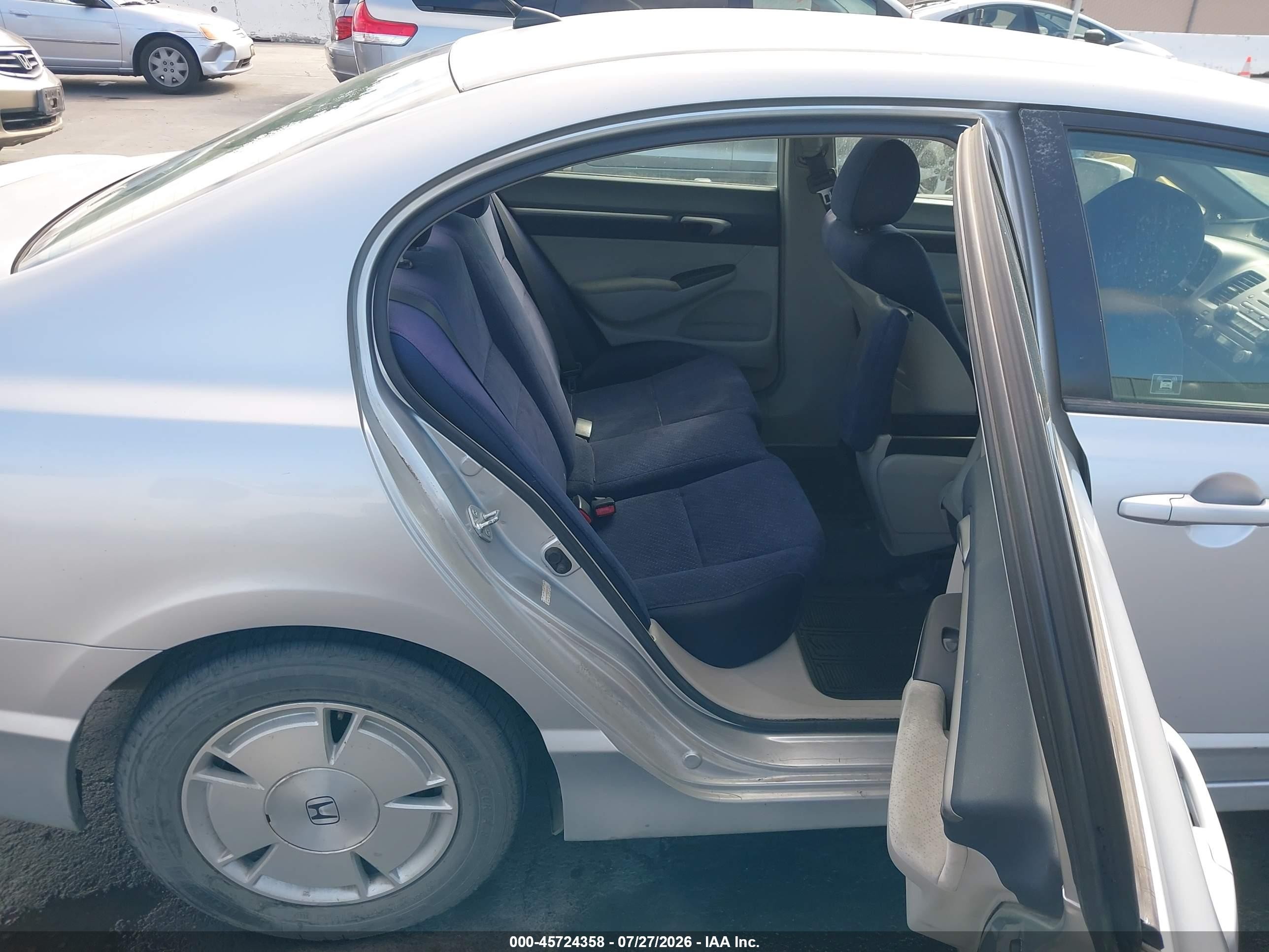 2006 Honda Civic Hybrid   Silver vin: JHMFA36256S029541