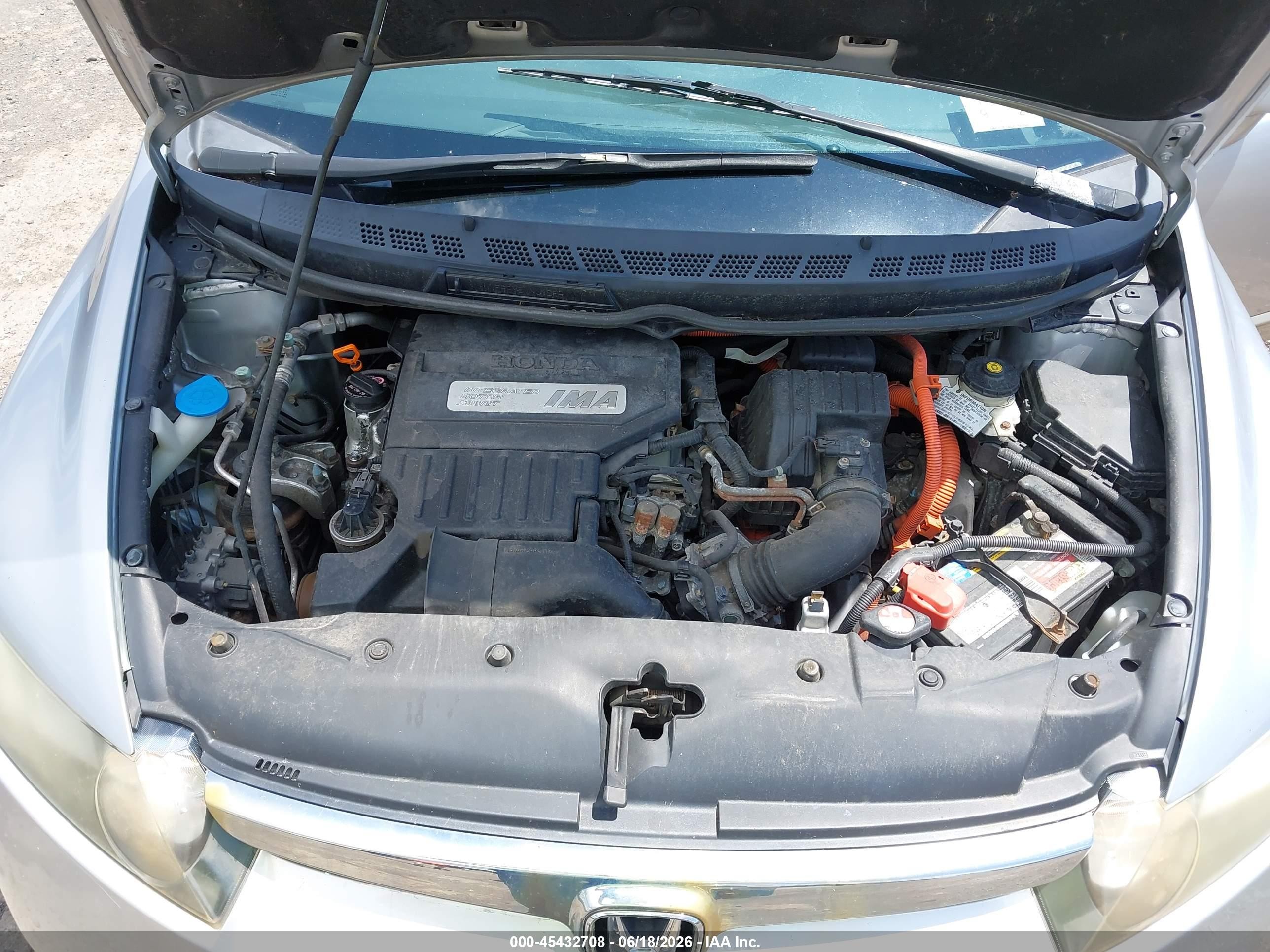 2008 Honda Civic Hybrid   Silver vin: JHMFA36258S017781