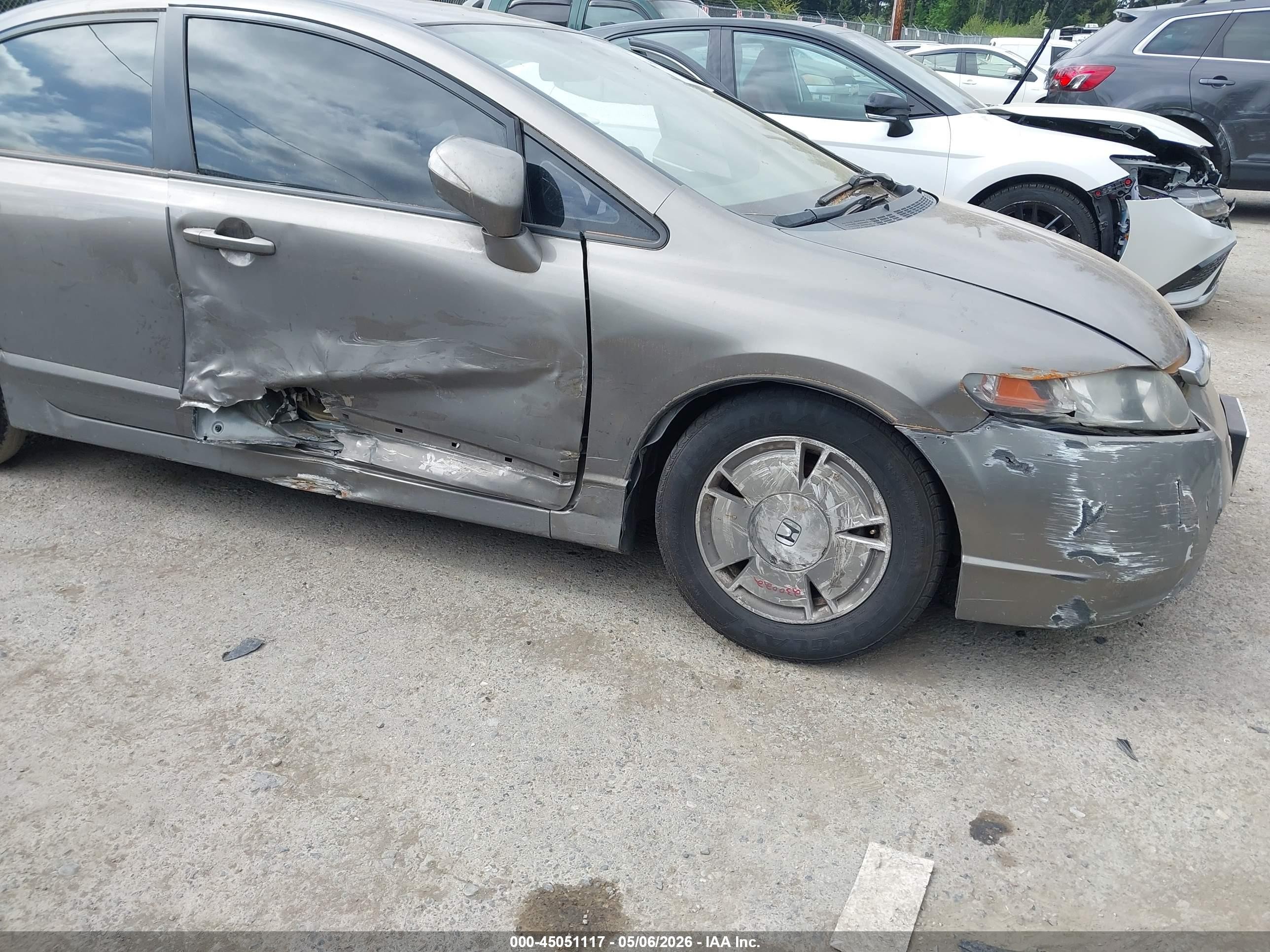 2008 Honda Civic Hybrid   Pewter vin: JHMFA36268S010838