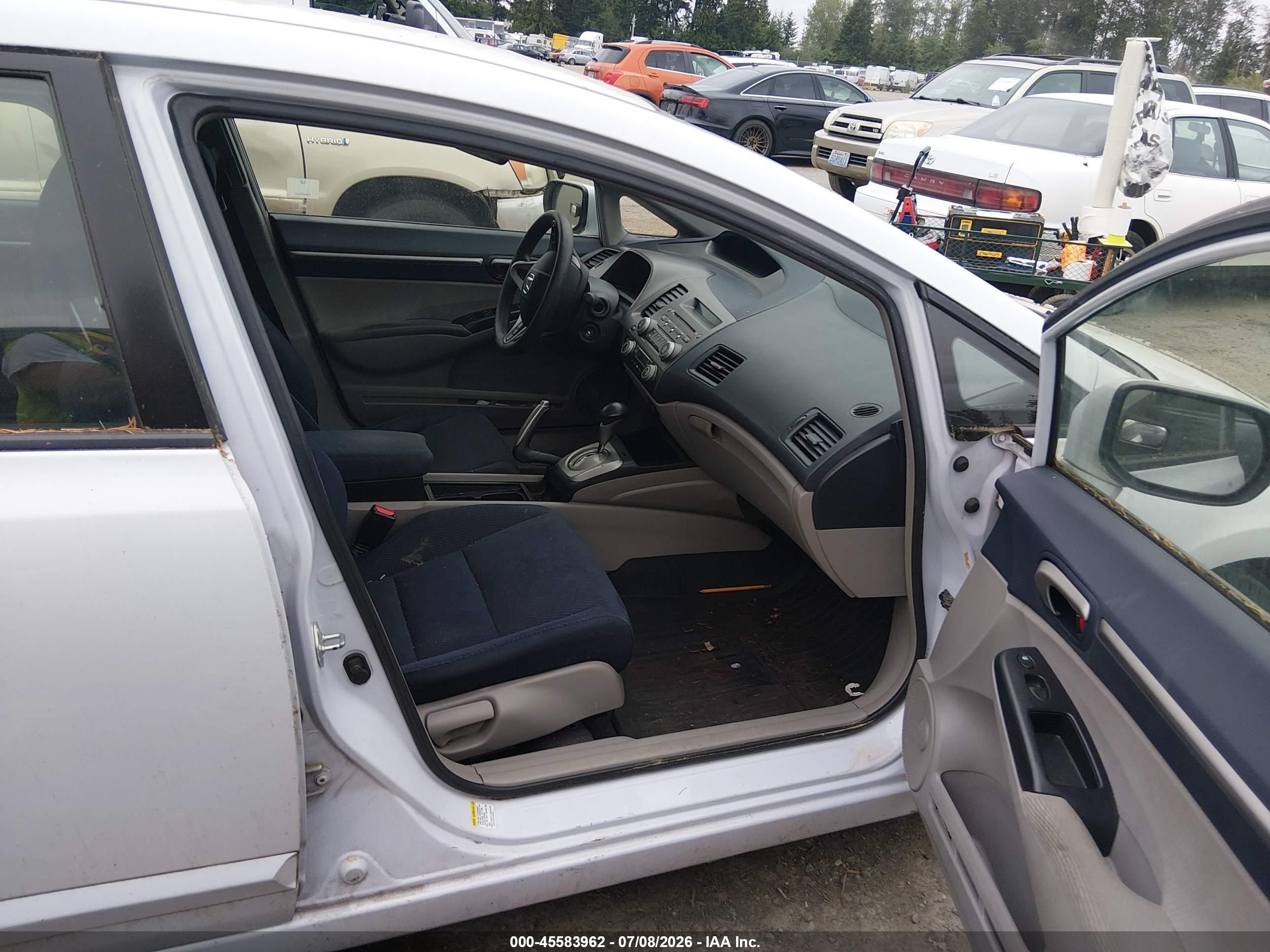 2009 Honda Civic Hybrid   White vin: JHMFA36269S003499