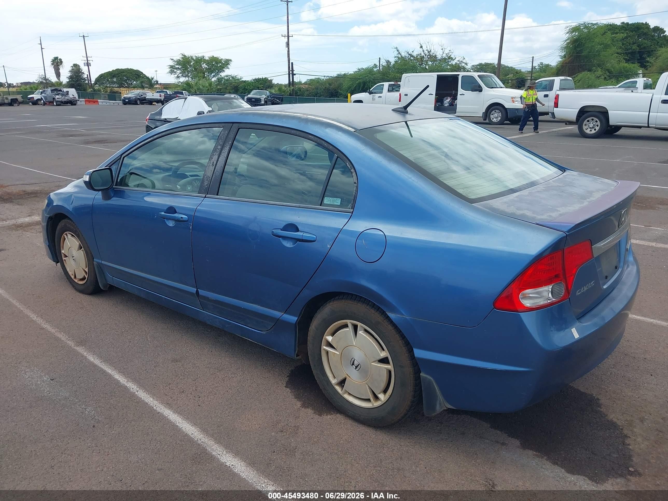 2009 Honda Civic Hybrid   Light Blue vin: JHMFA36269S008010