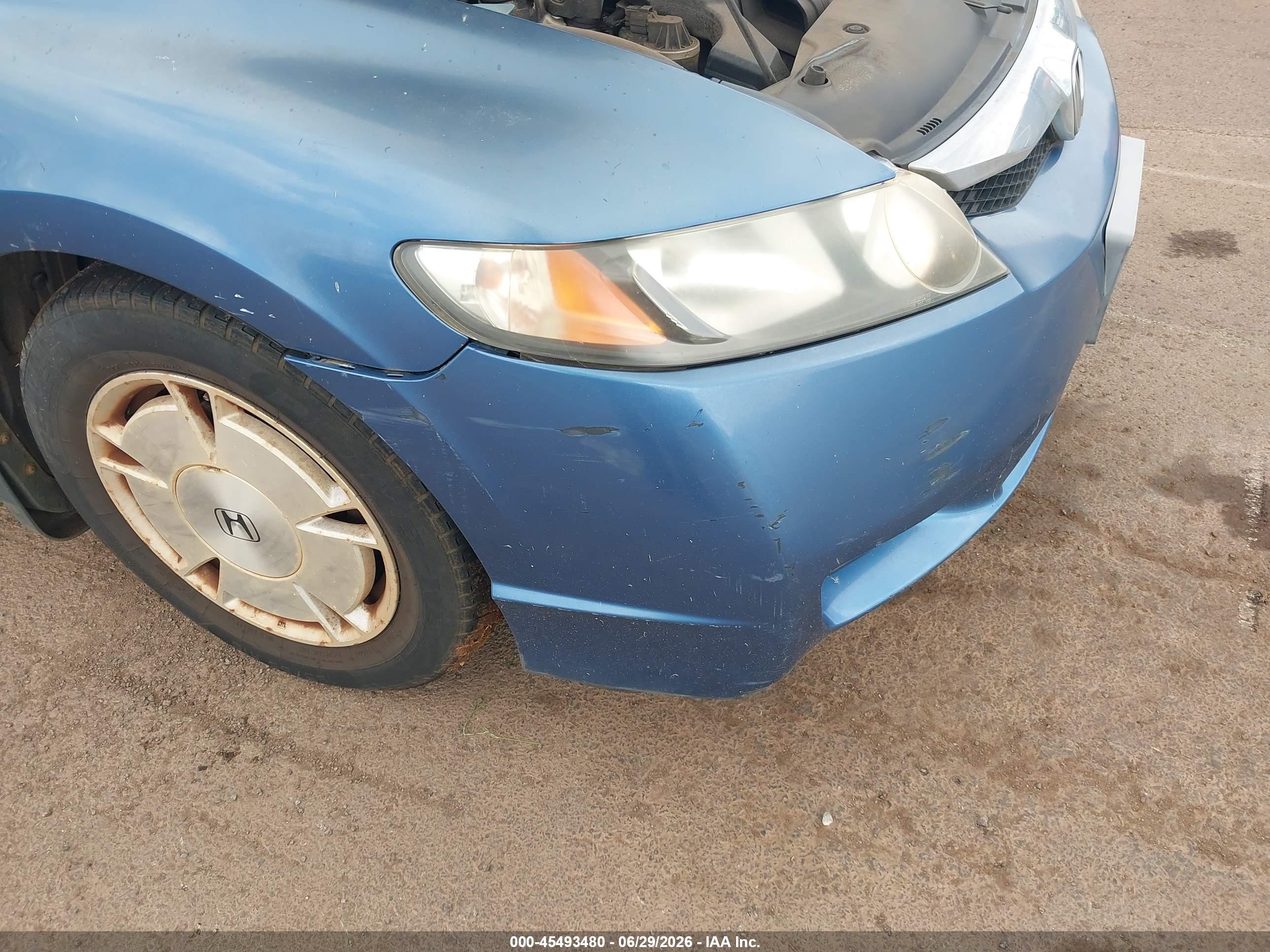 2009 Honda Civic Hybrid   Light Blue vin: JHMFA36269S008010