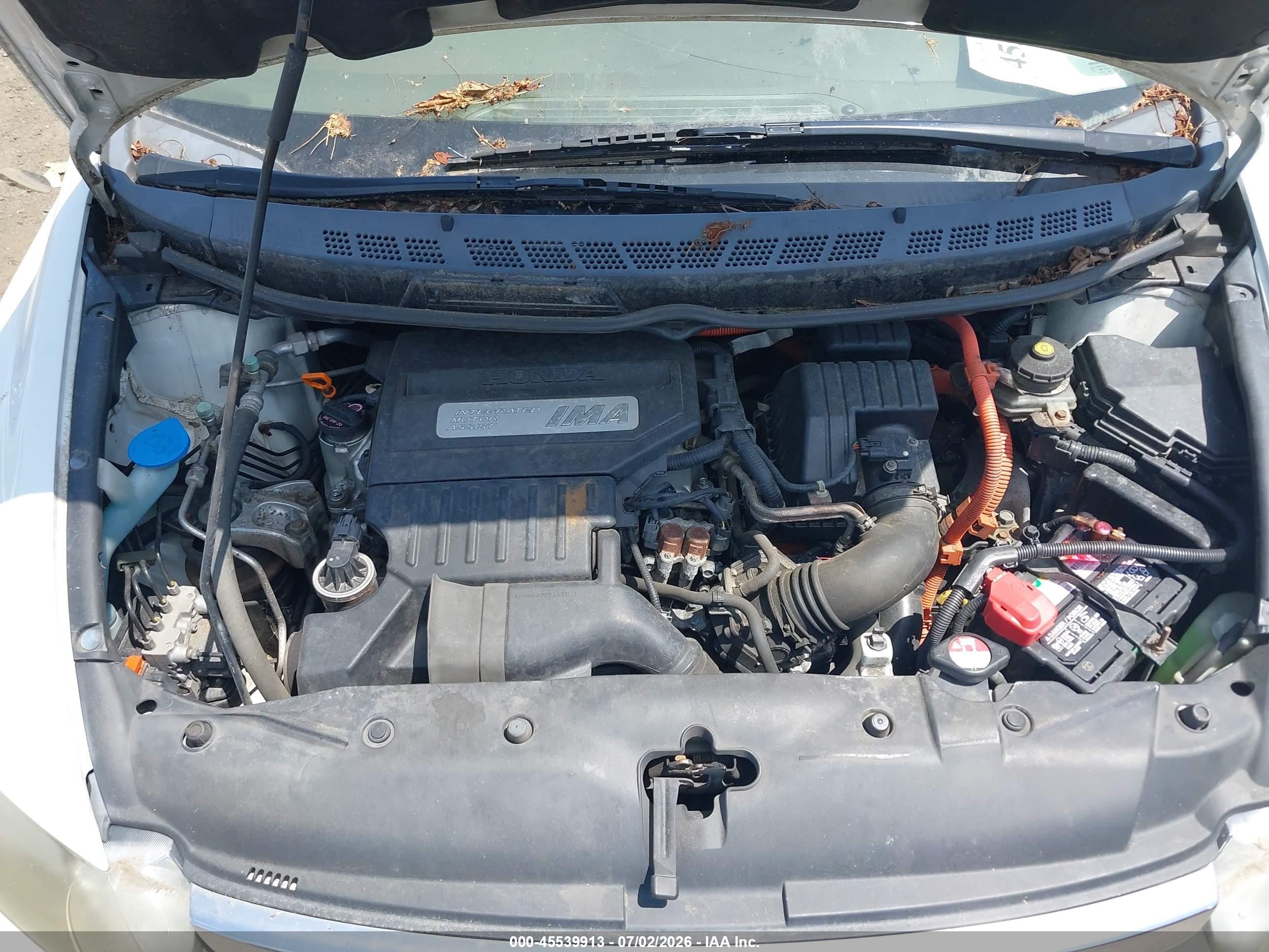 2006 Honda Civic Hybrid   White vin: JHMFA36286S005332