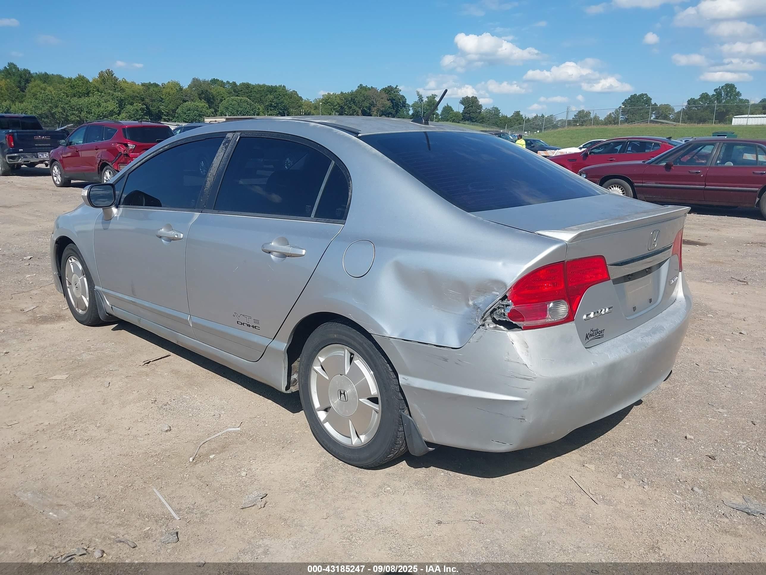 2008 Honda Civic Hybrid   Серебряный vin: JHMFA36288S001350