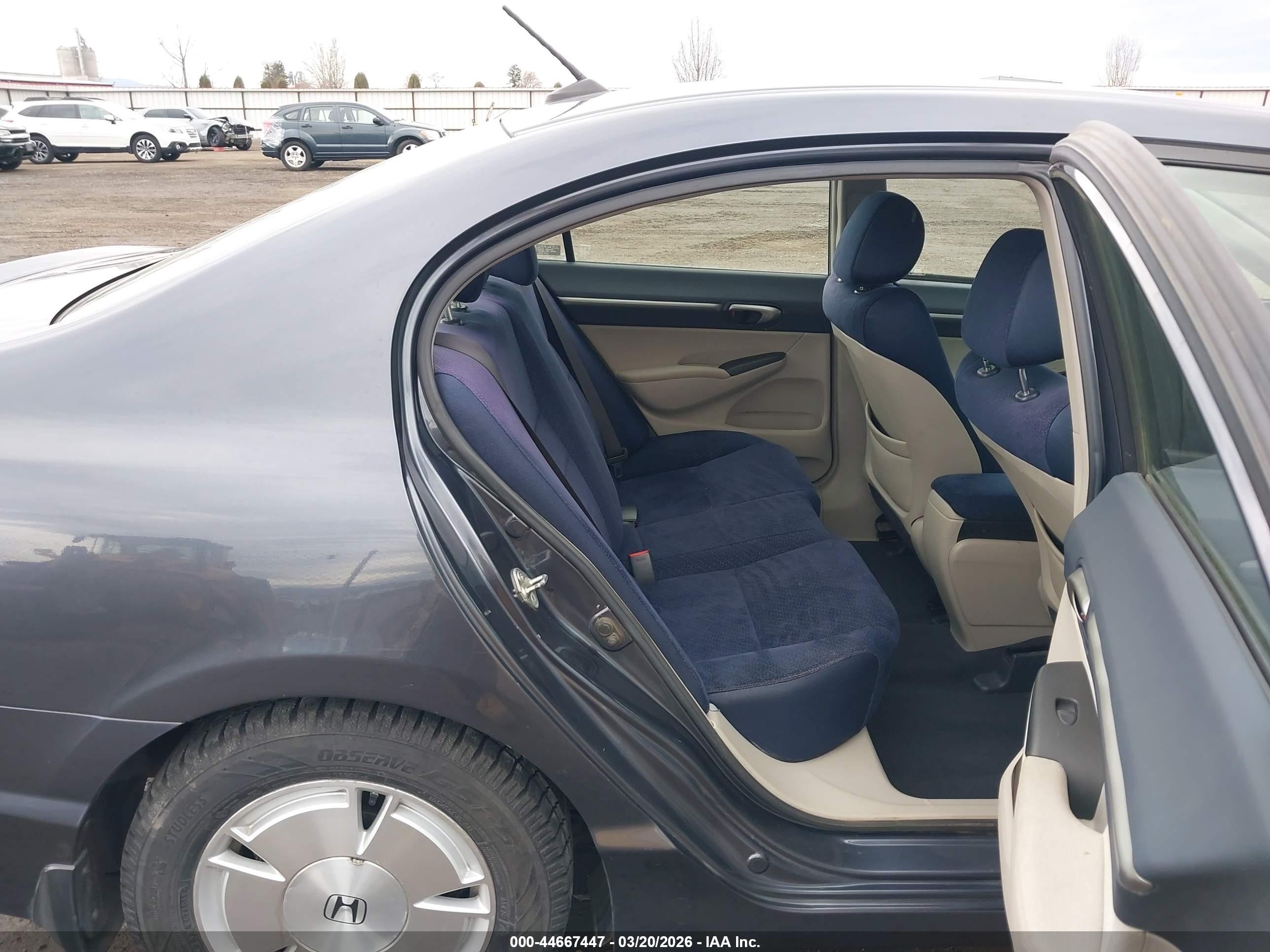 2008 Honda Civic Hybrid   Dark Blue vin: JHMFA36288S003924