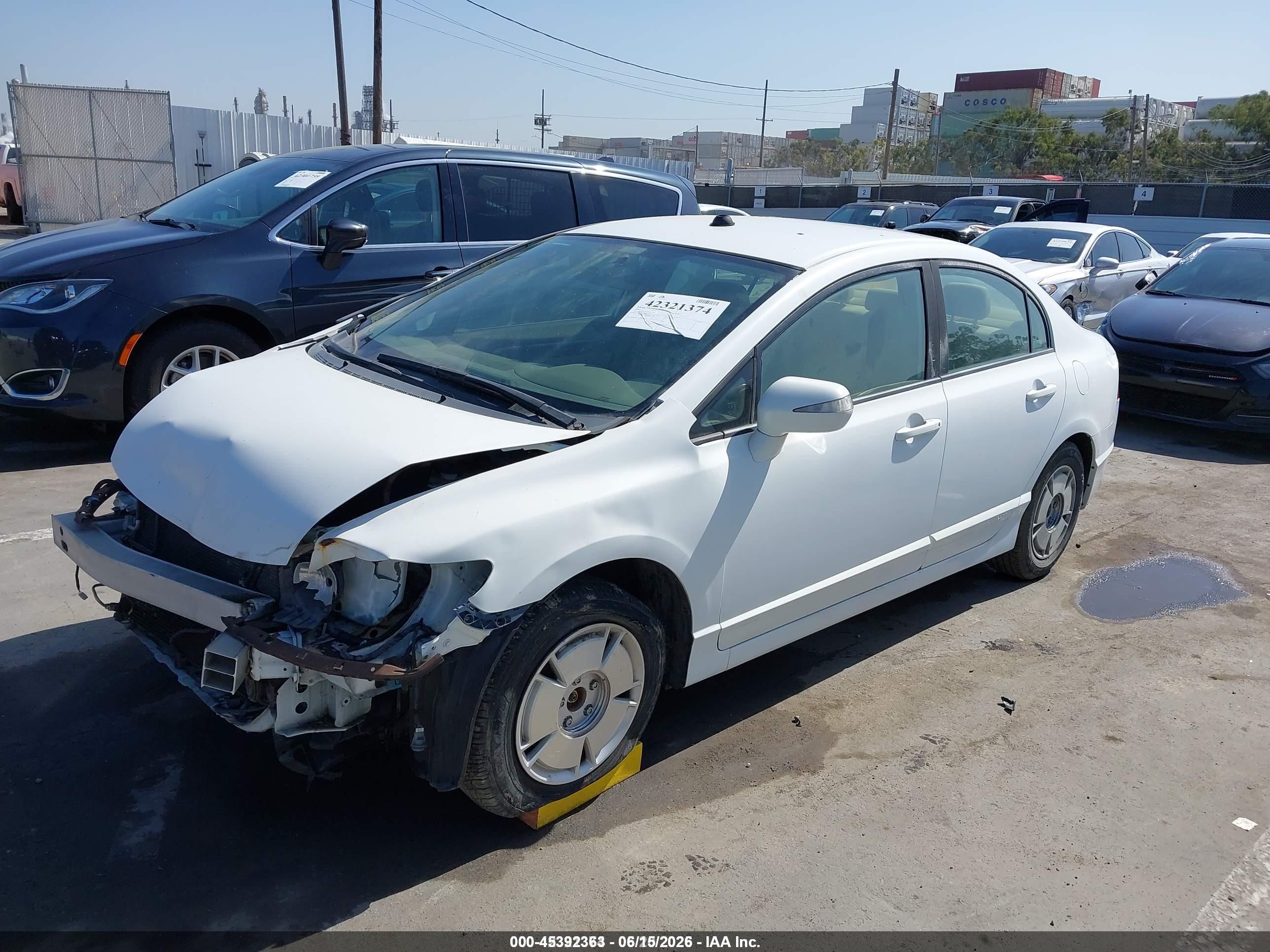 2007 Honda Civic Hybrid   White vin: JHMFA36297S017183