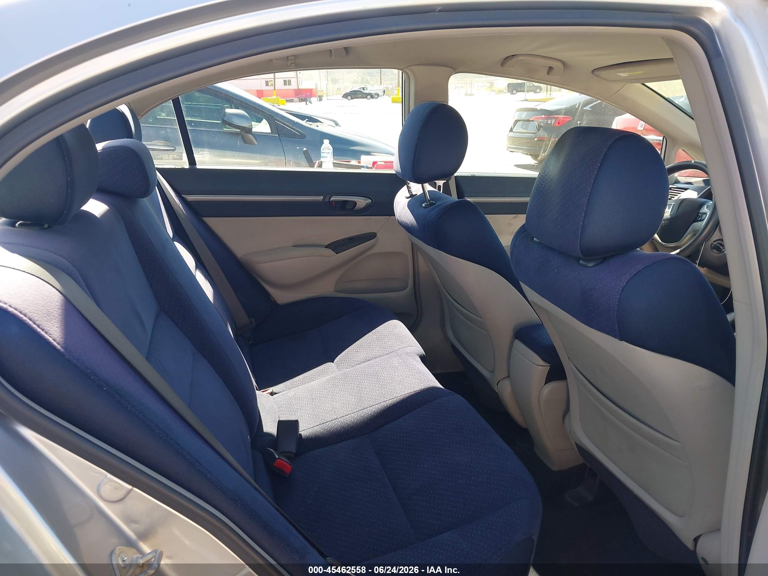 2006 Honda Civic Hybrid   Silver vin: JHMFA362X6S008457