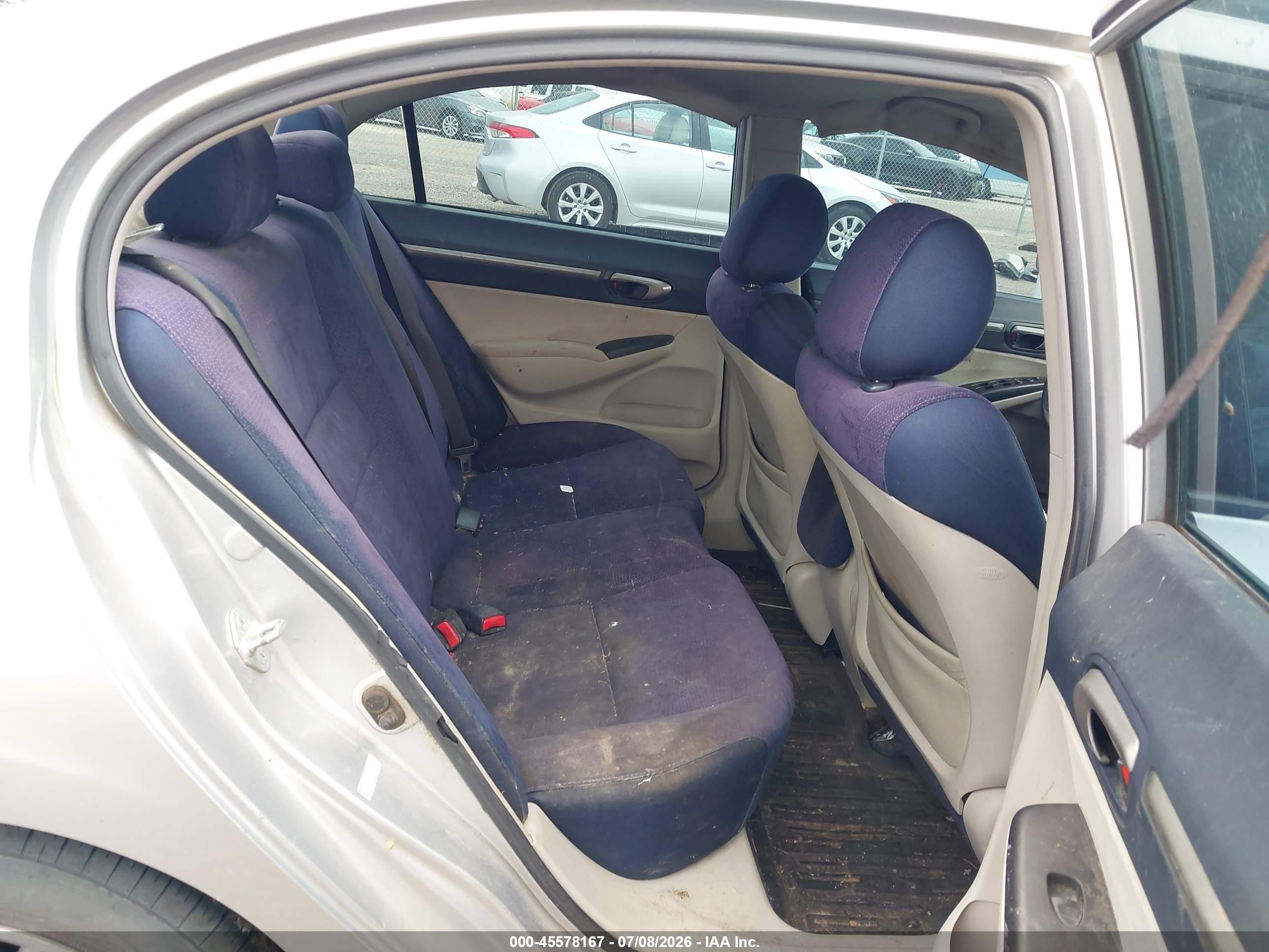 2007 Honda Civic Hybrid   Silver vin: JHMFA362X7S023073
