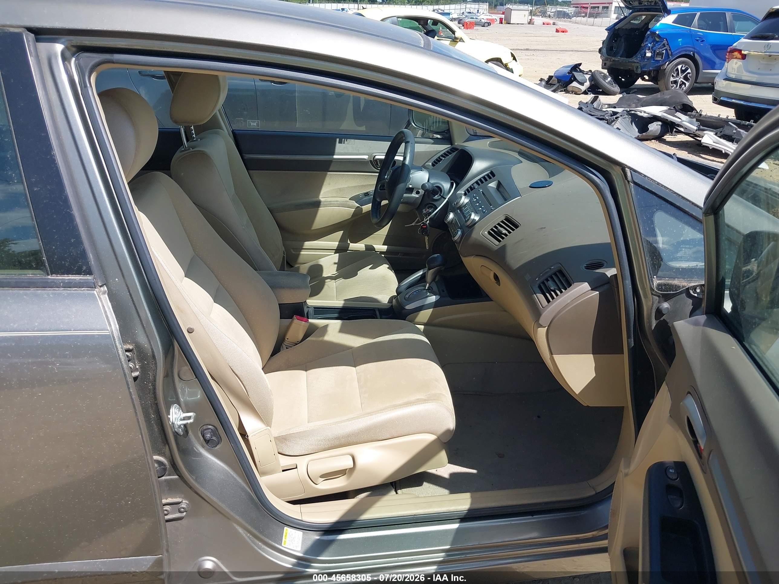 2008 Honda Civic Hybrid   Champagne vin: JHMFA362X8S026735
