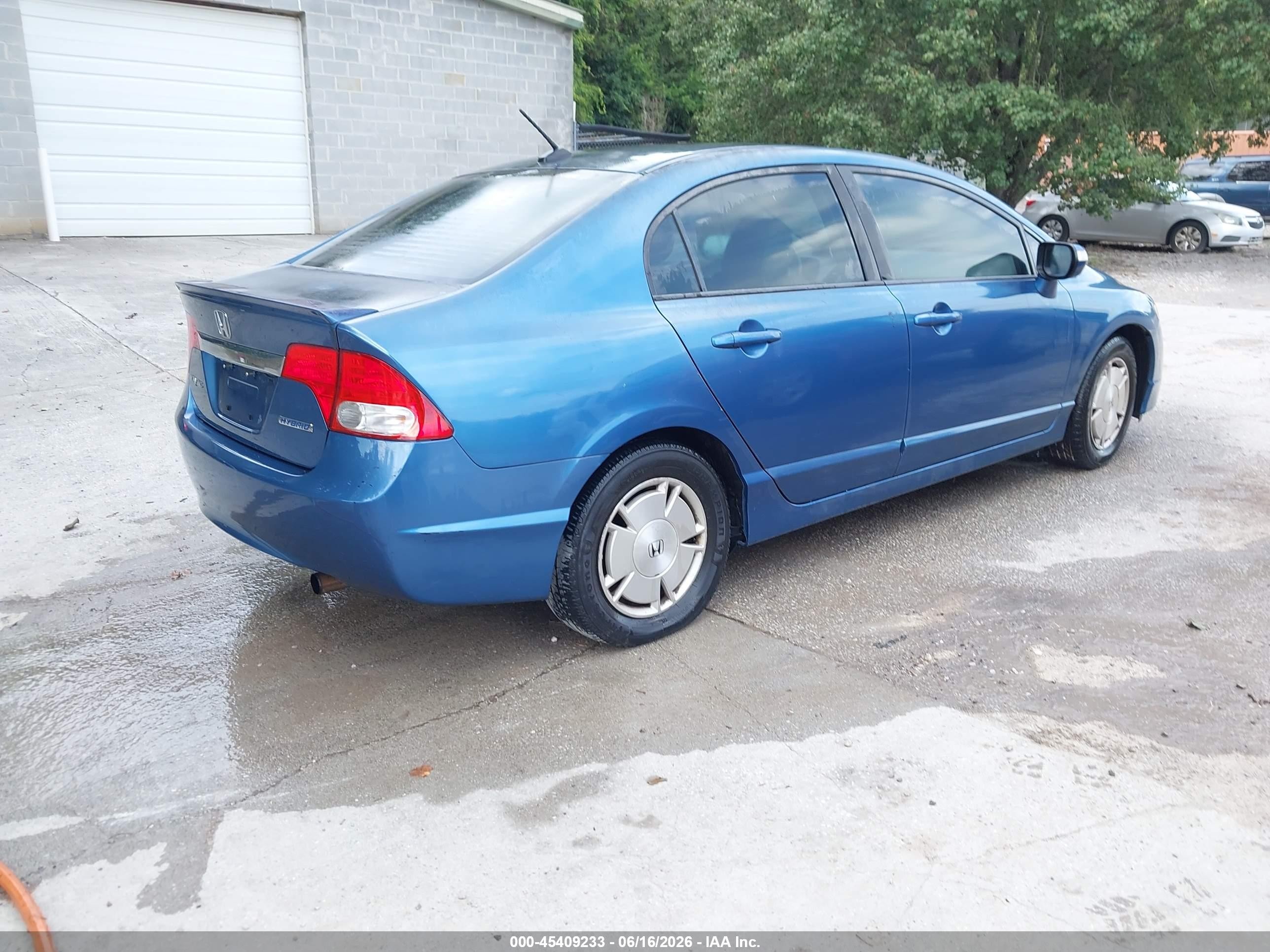 2009 Honda Civic Hybrid   Синий vin: JHMFA362X9S015848