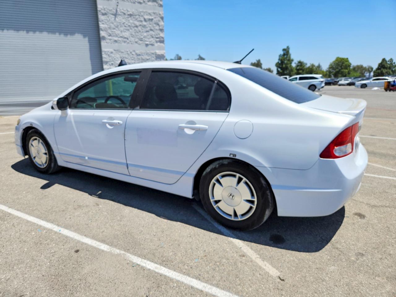 2011 Honda Civic Hybrid White vin: JHMFA3F20BS000412