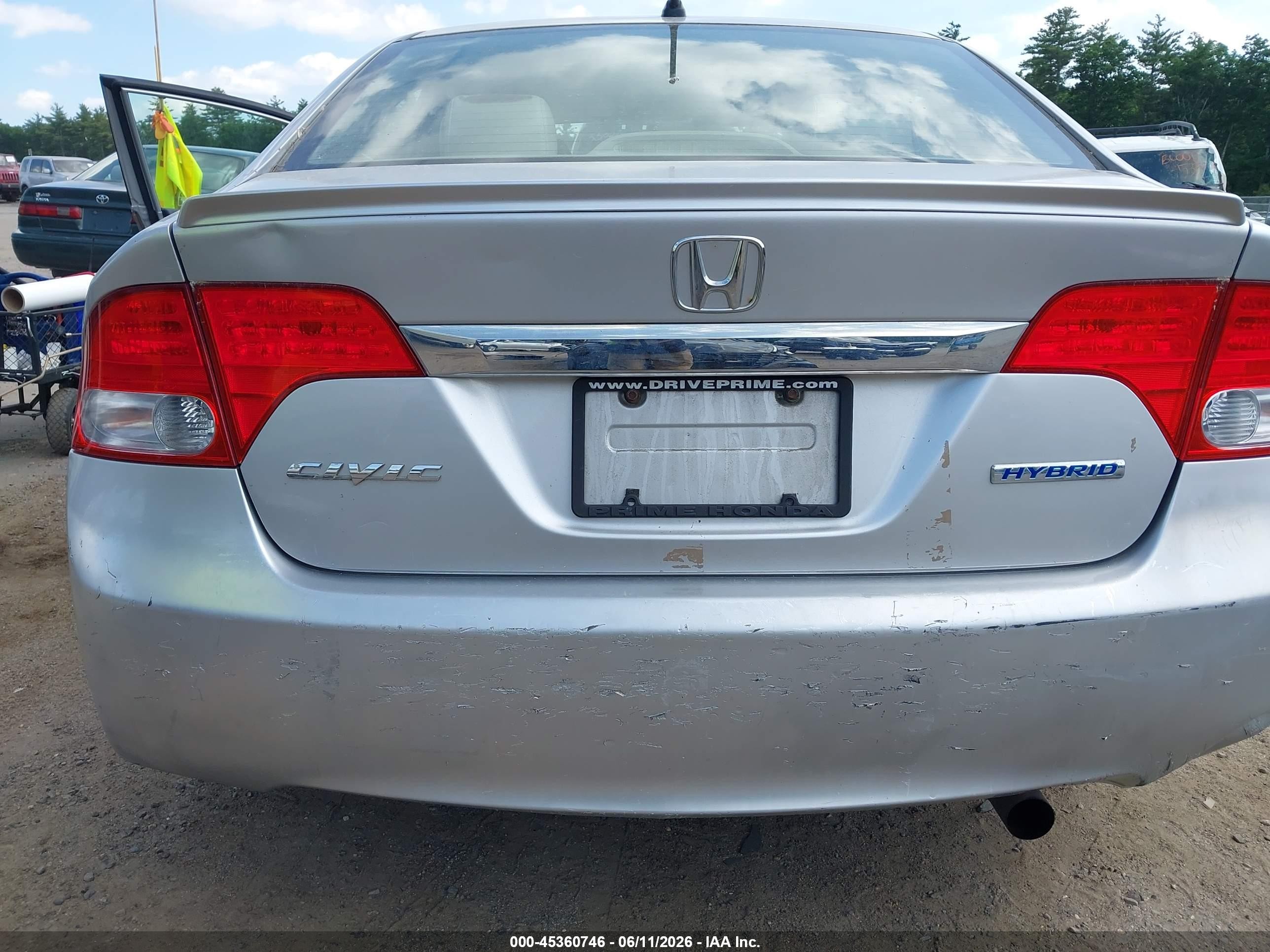 2010 Honda Civic Hybrid   Silver vin: JHMFA3F23AS003576