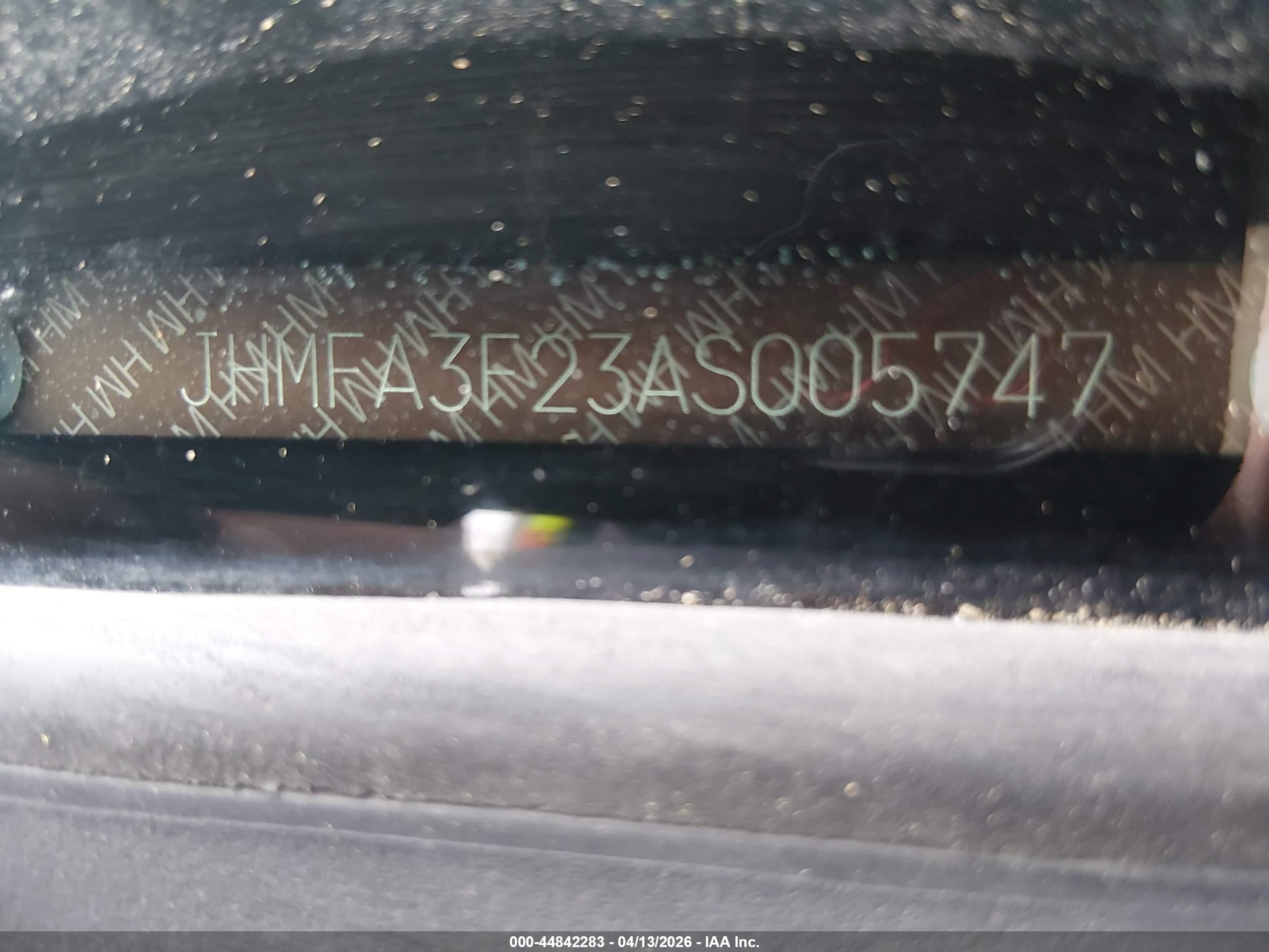2010 Honda Civic Hybrid   Gray vin: JHMFA3F23AS005747