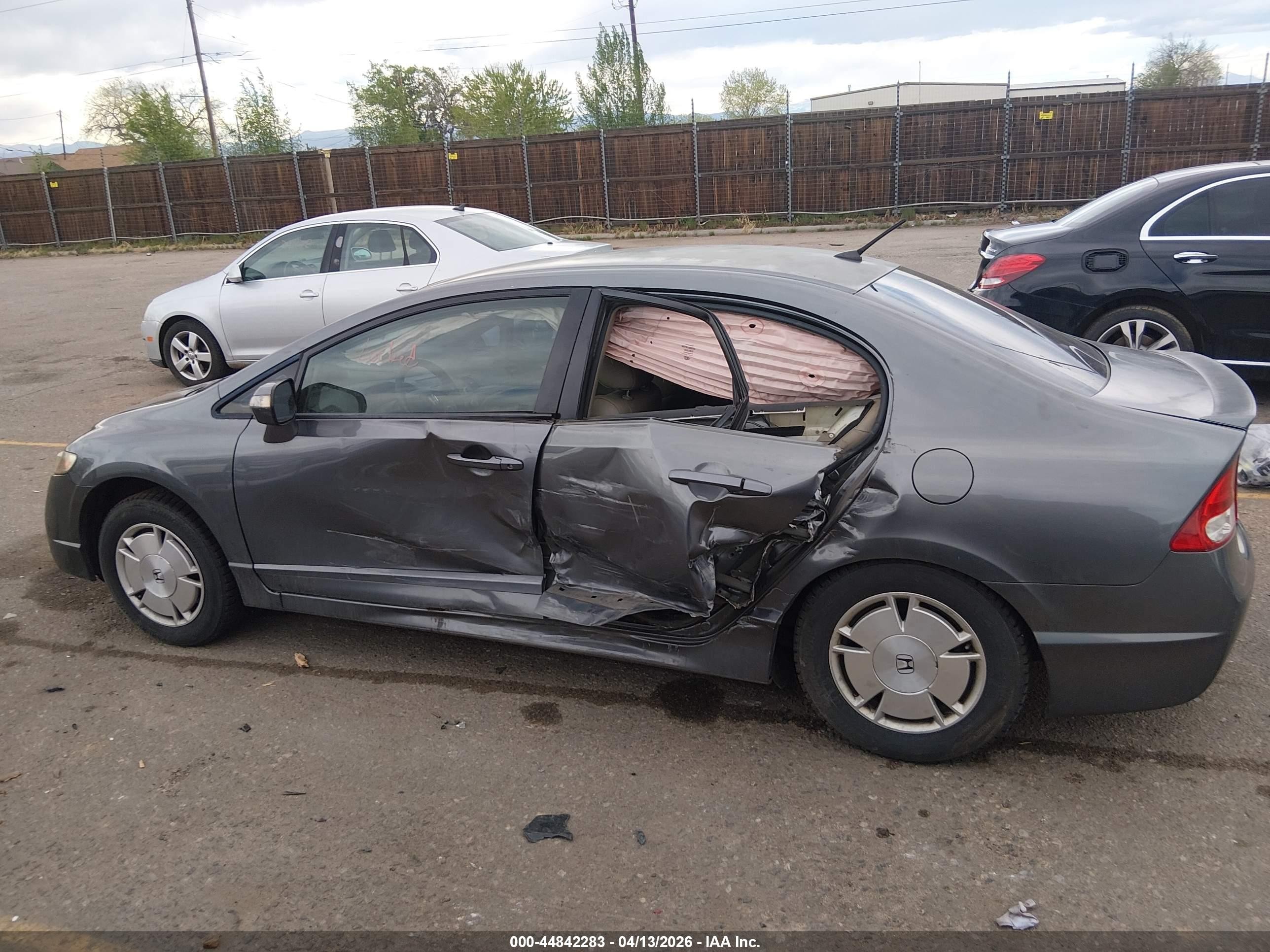 2010 Honda Civic Hybrid   Gray vin: JHMFA3F23AS005747