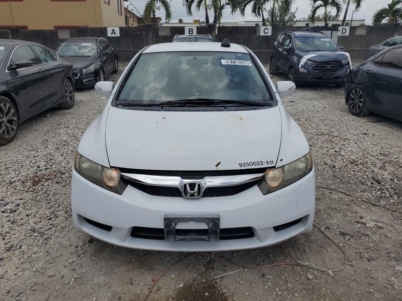 2011 Honda Civic Hybrid White vin: JHMFA3F25BS000129 Damage: Hood, Dent(S) W/ Paint Dmg, 2 To 3 Inches