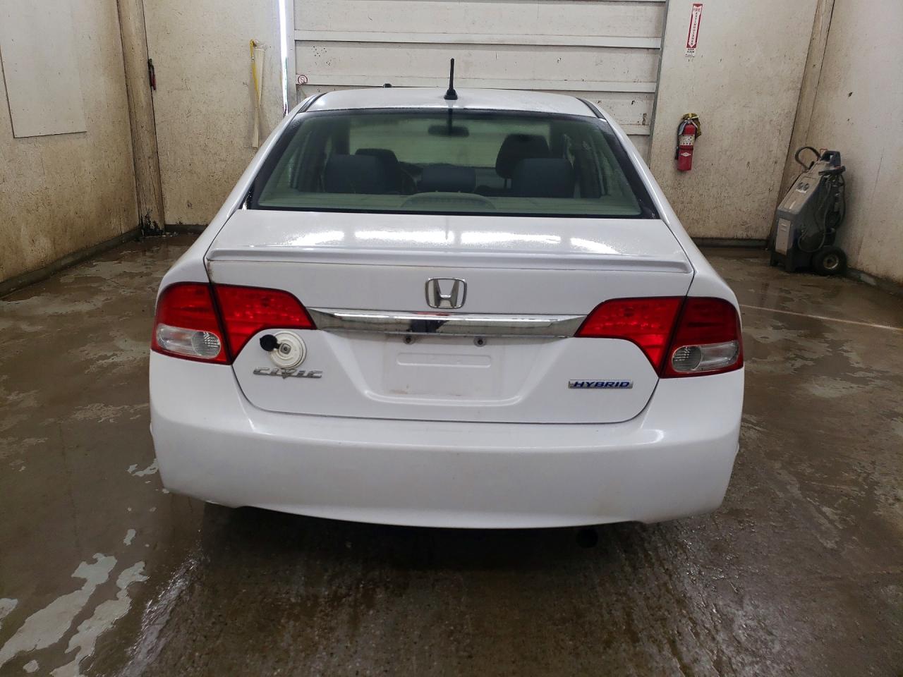 2011 Honda Civic Hybrid White vin: JHMFA3F26BS000110