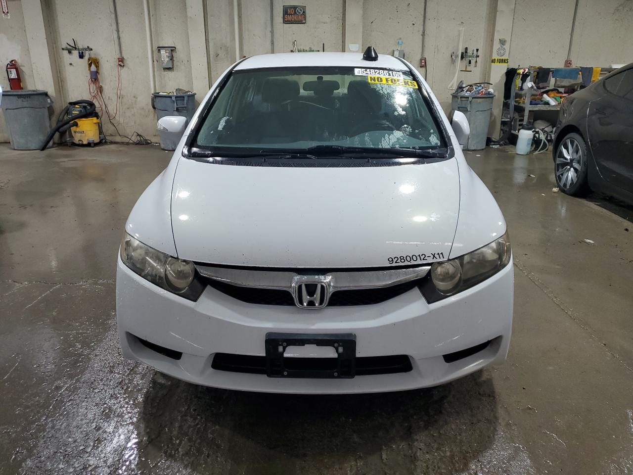 2011 Honda Civic Hybrid White vin: JHMFA3F26BS000110 Damage: Front Bumper/Cover, Chipped, 10 Or More