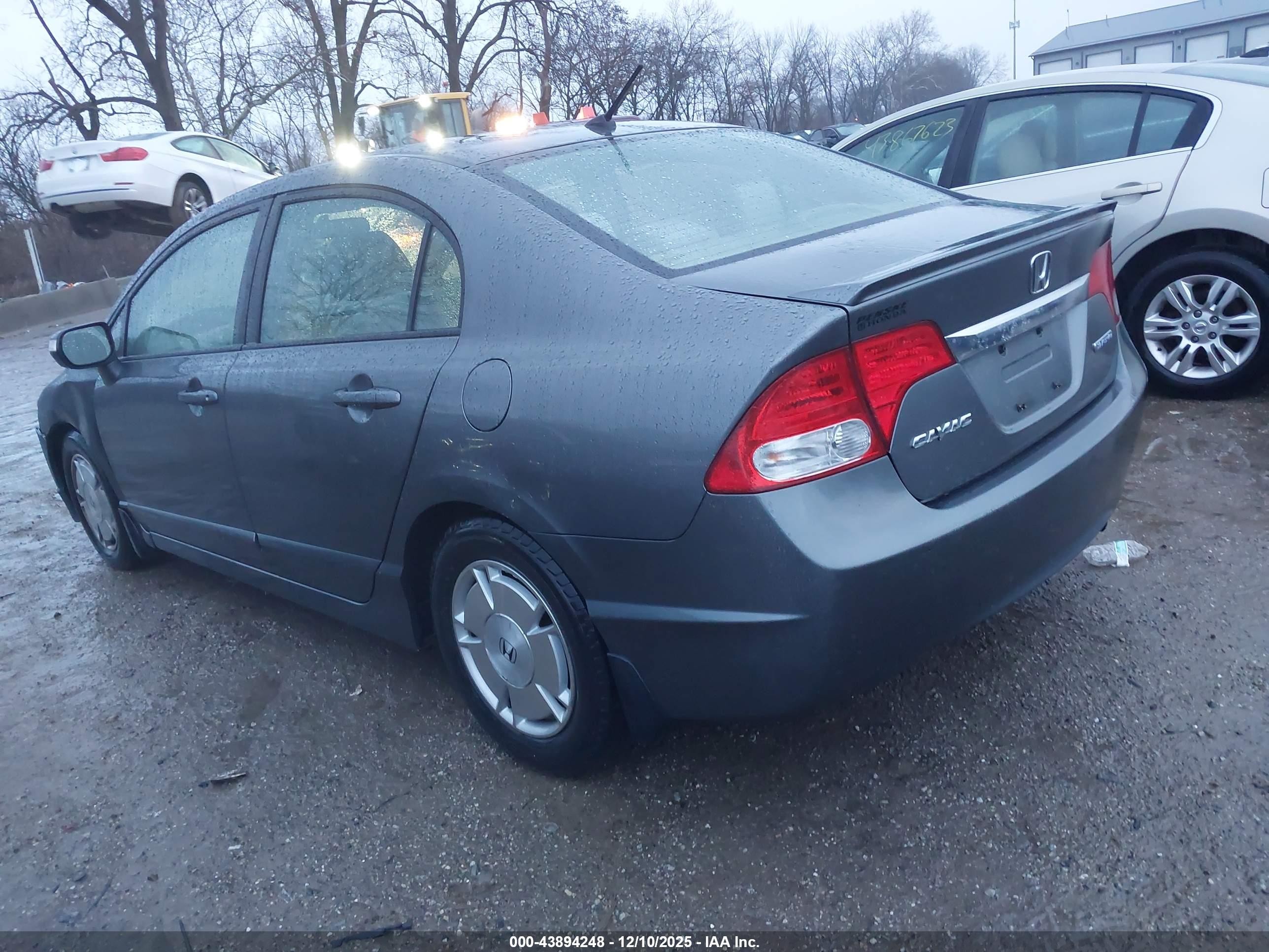 2011 Honda Civic Hybrid   Gray vin: JHMFA3F27BS000763