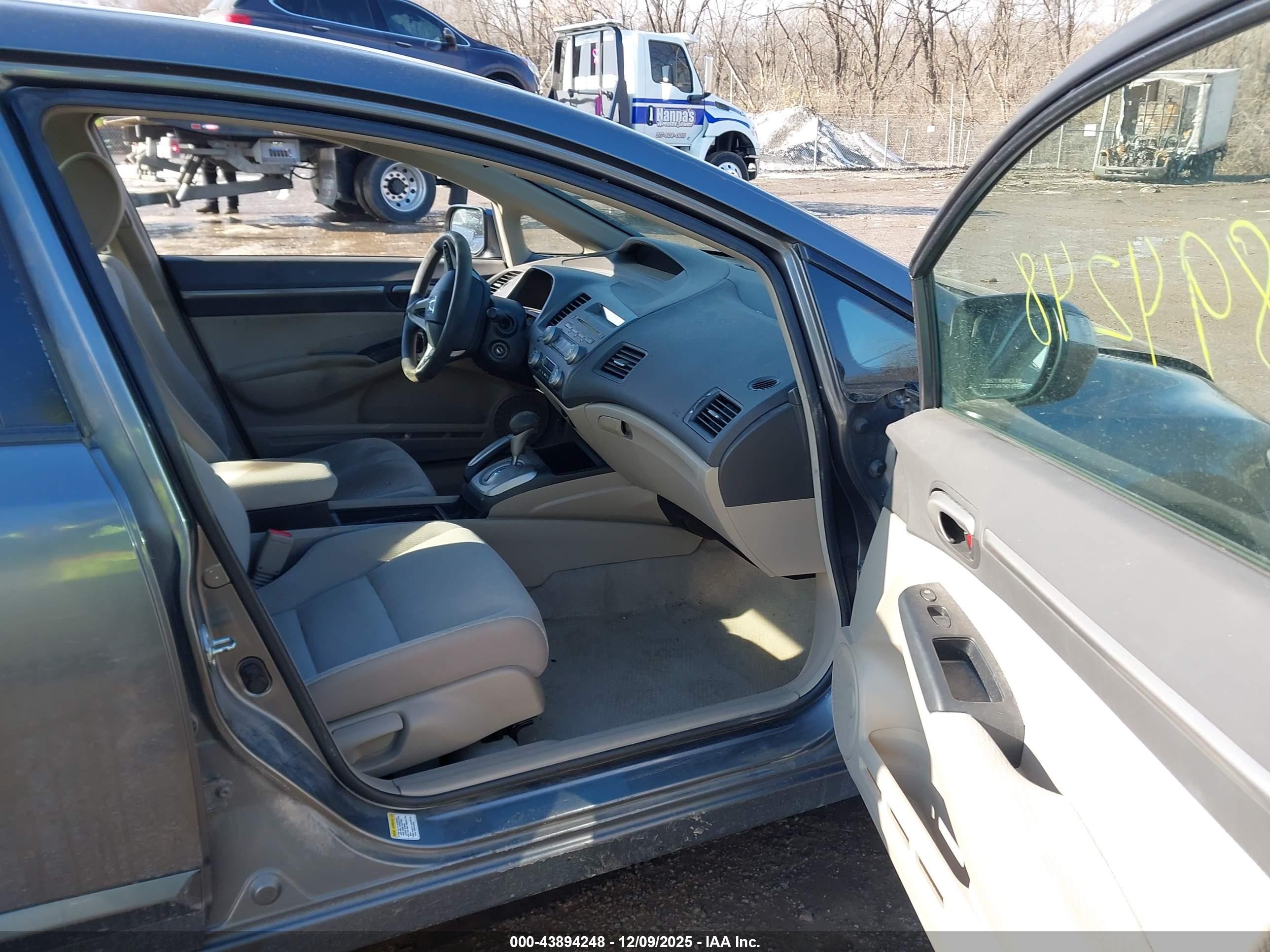 2011 Honda Civic Hybrid   Gray vin: JHMFA3F27BS000763