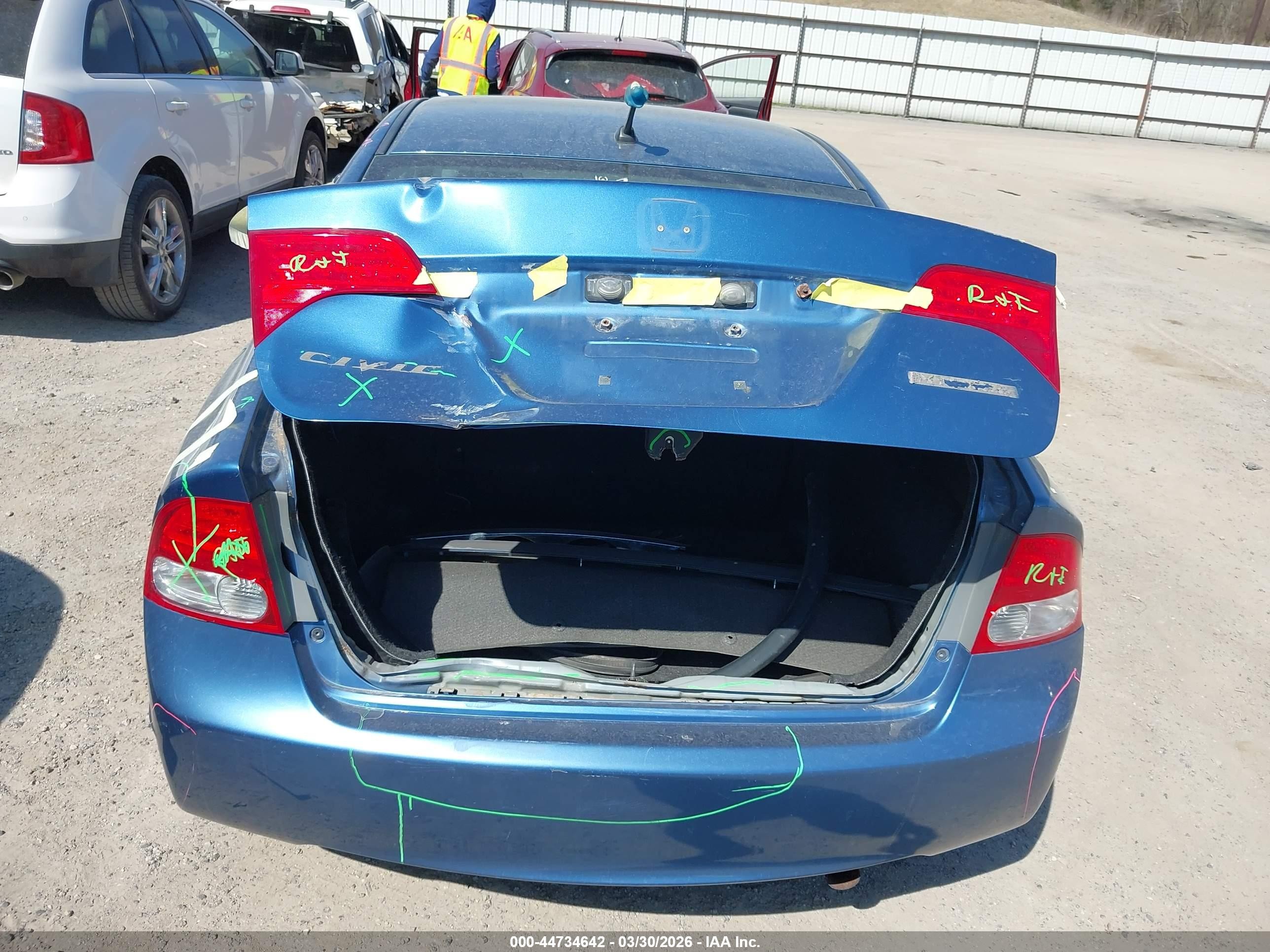 2011 Honda Civic Hybrid   Blue vin: JHMFA3F27BS001444