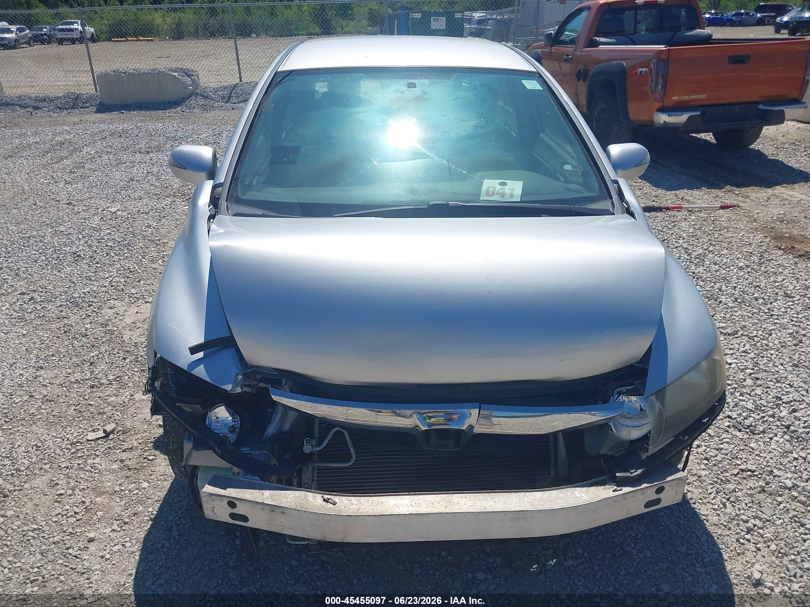 2010 Honda Civic Hybrid Silver vin: JHMFA3F28AS006392