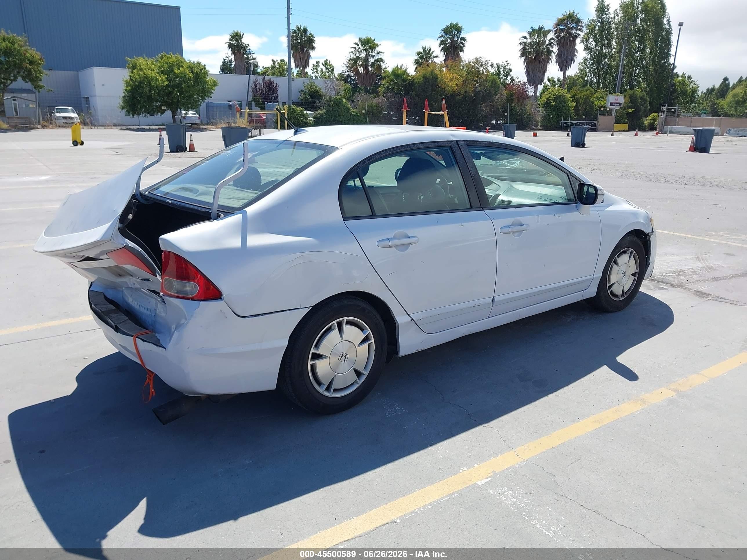 2010 Honda Civic Hybrid   White vin: JHMFA3F28AS007560