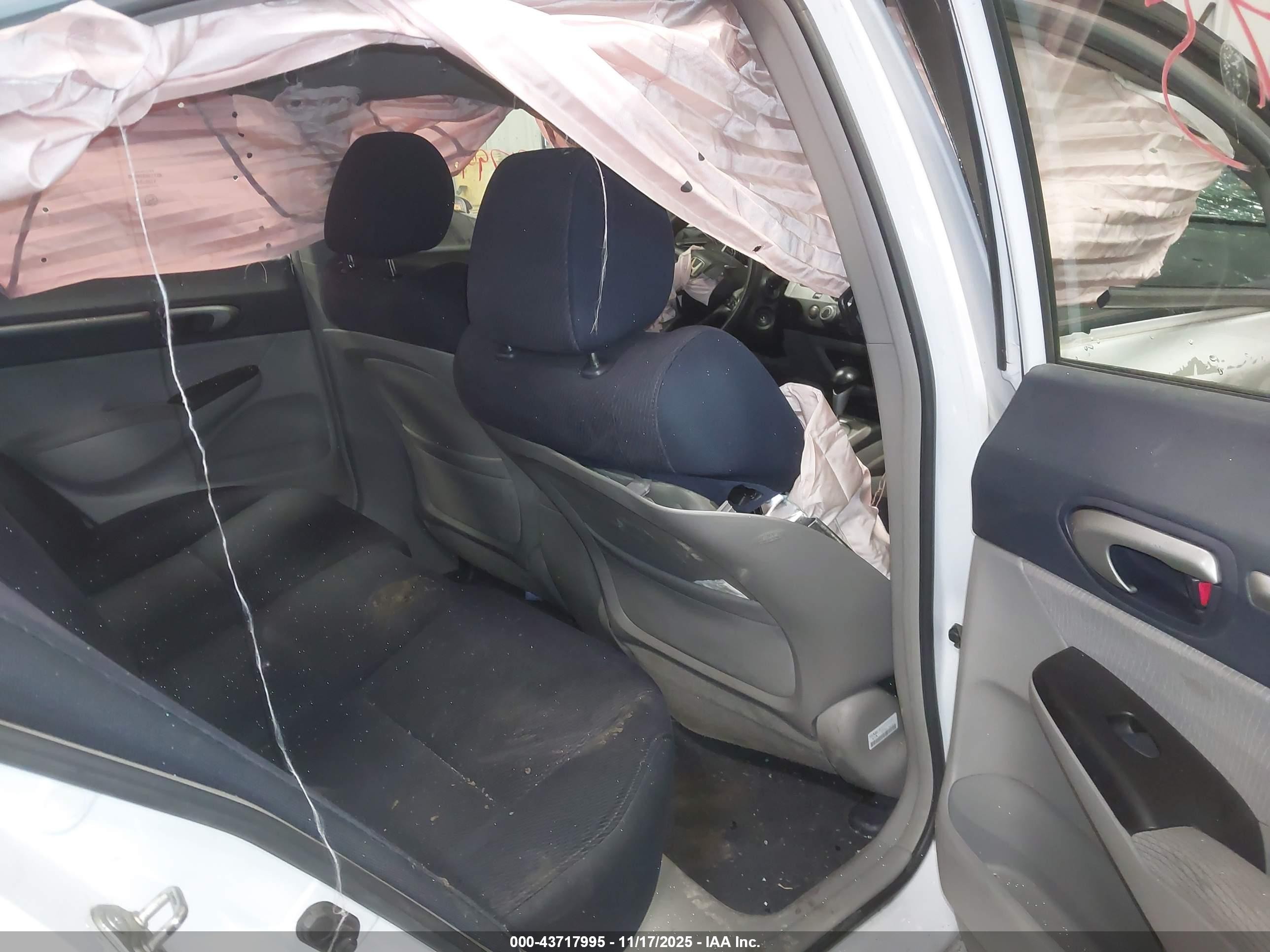 2011 Honda Civic Hybrid   White vin: JHMFA3F28BS000383