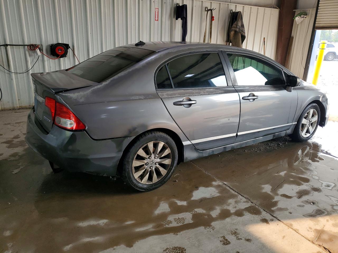 2011 Honda Civic Hybrid Silver vin: JHMFA3F28BS000531