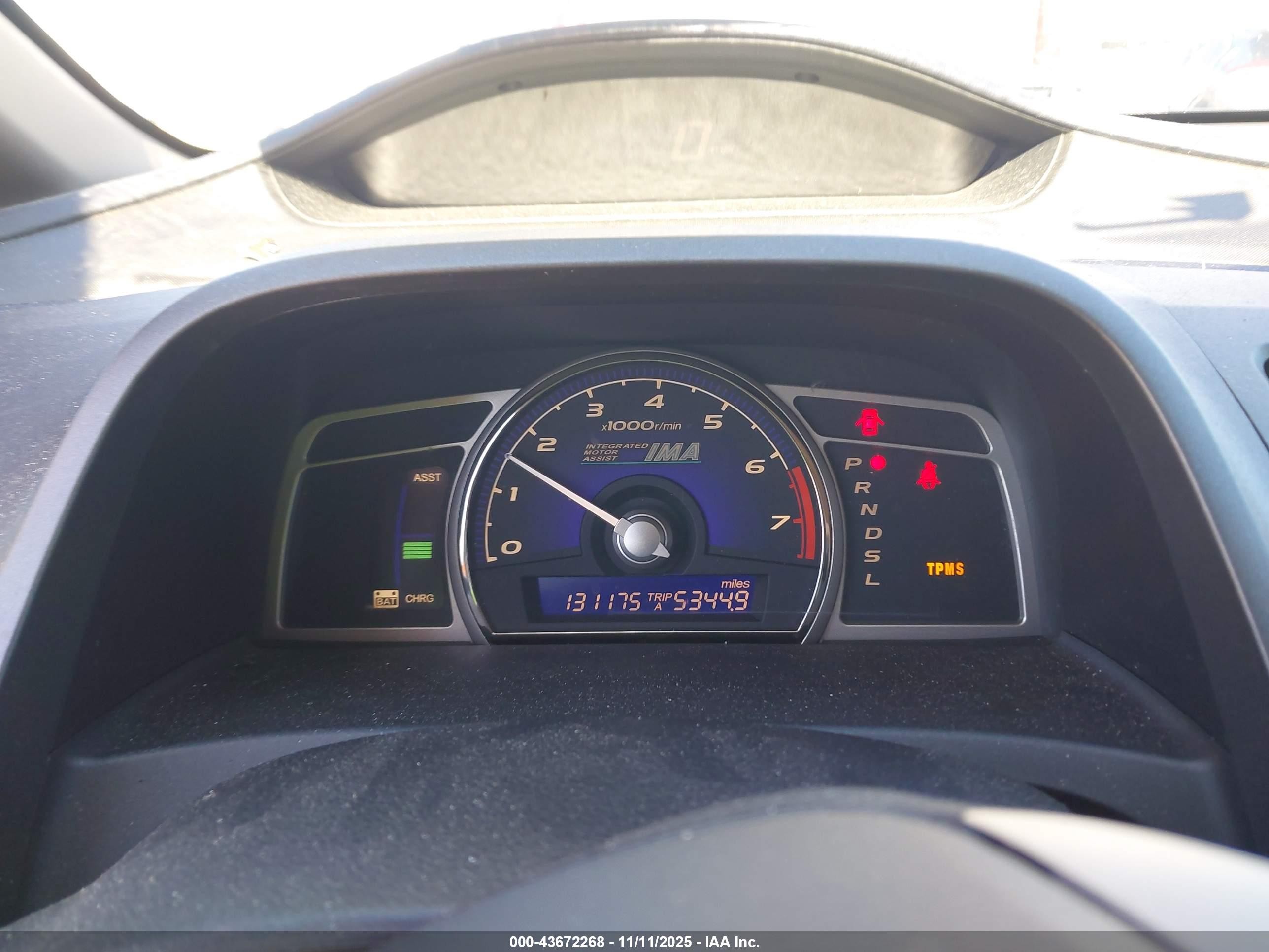 2011 Honda Civic Hybrid   Silver vin: JHMFA3F28BS000836