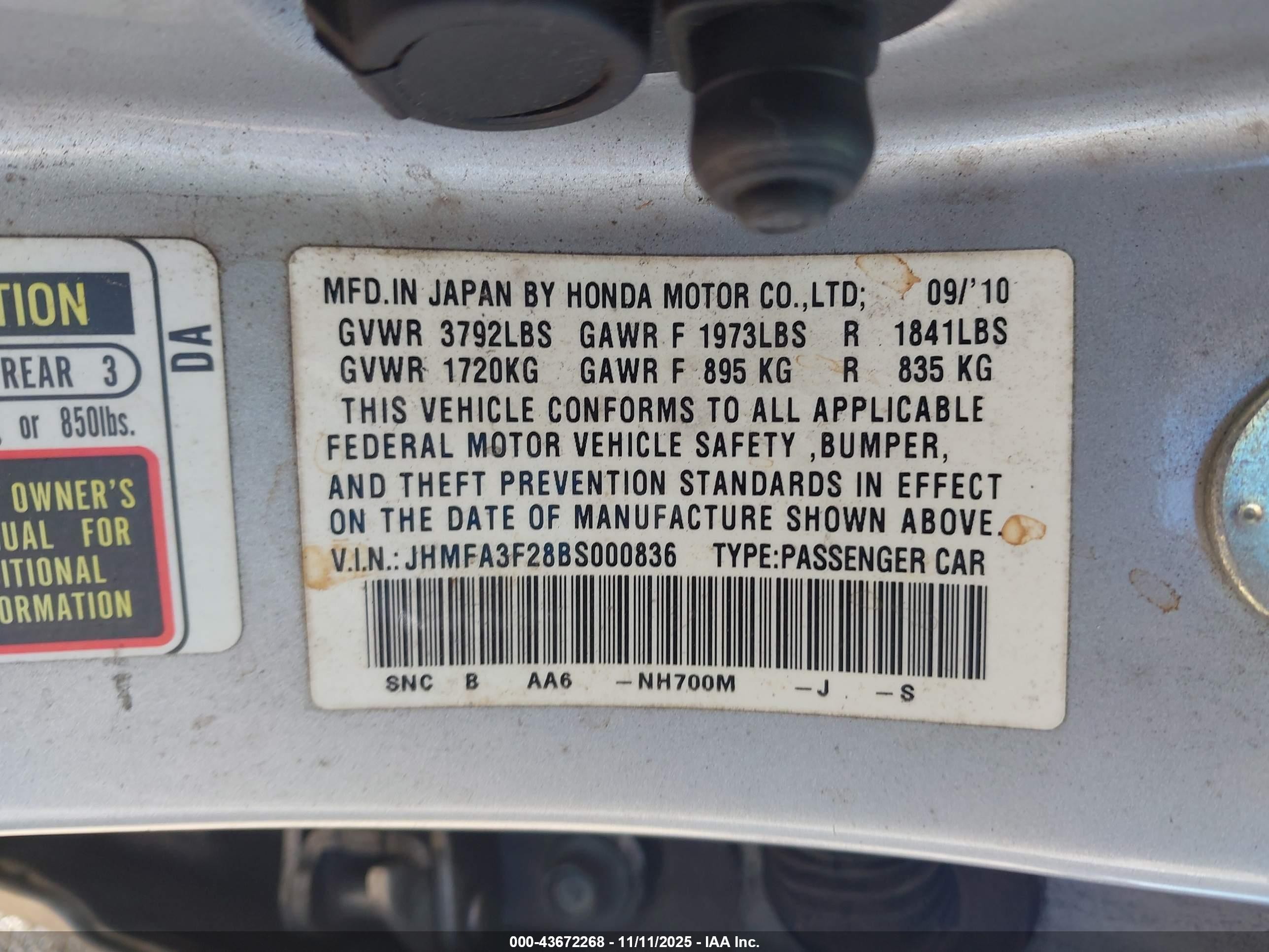 2011 Honda Civic Hybrid   Silver vin: JHMFA3F28BS000836