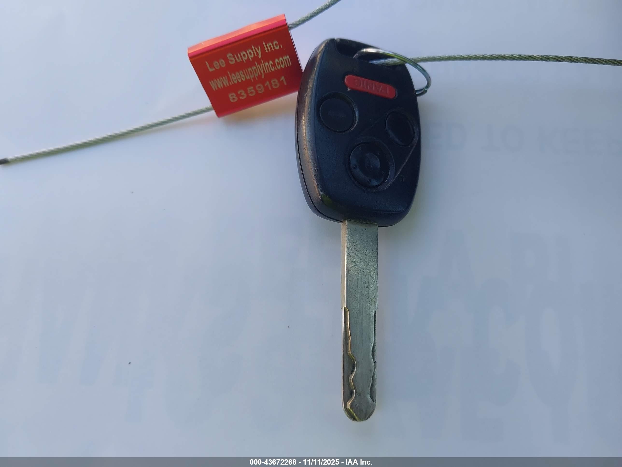 2011 Honda Civic Hybrid   Silver vin: JHMFA3F28BS000836