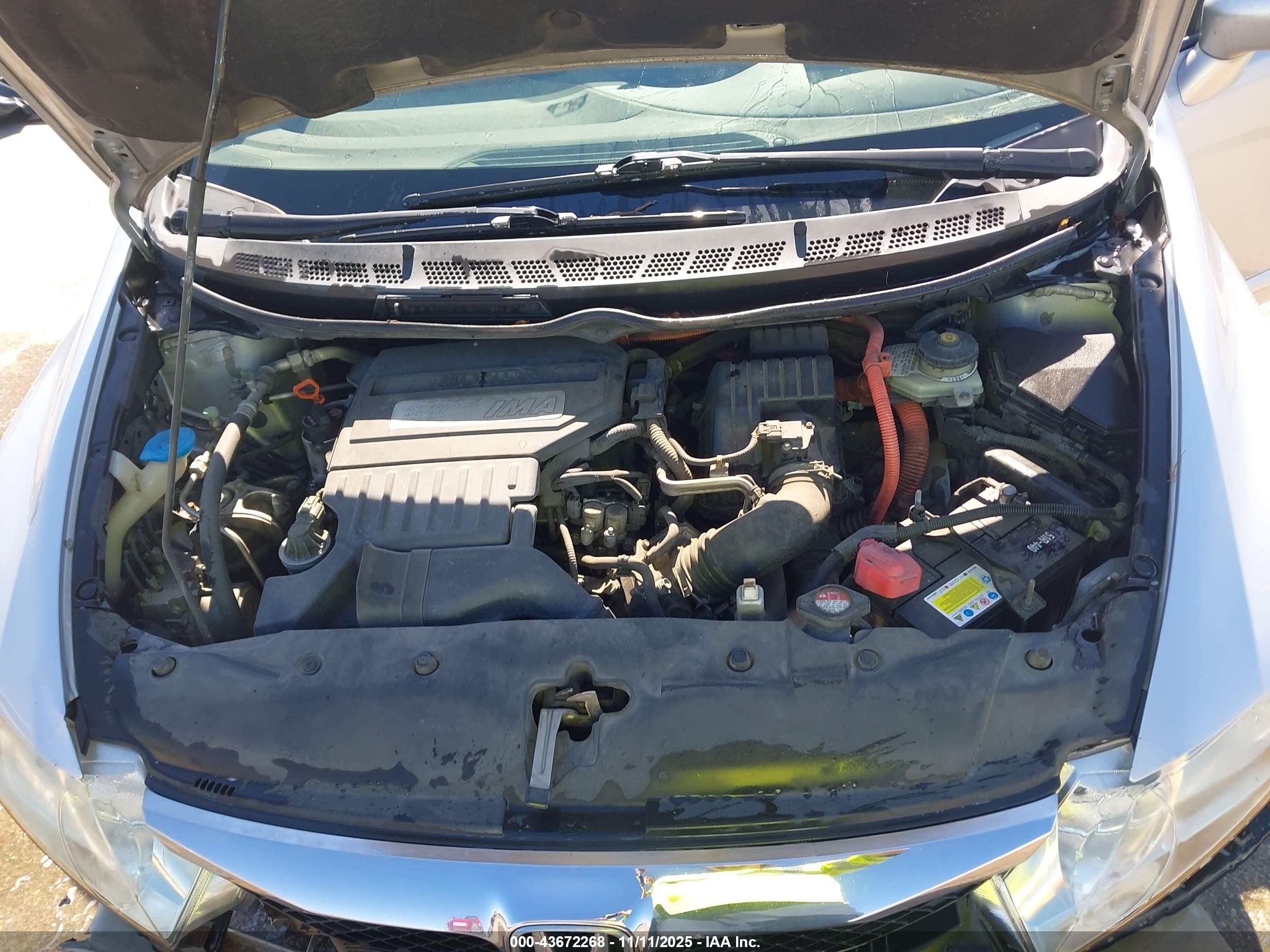 2011 Honda Civic Hybrid   Silver vin: JHMFA3F28BS000836