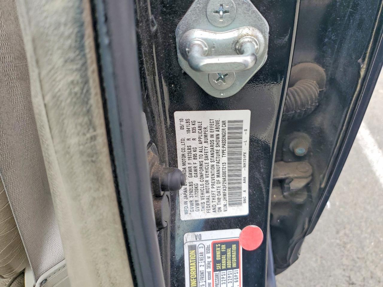 2010 Honda Civic Hybrid Gray vin: JHMFA3F29AS007213
