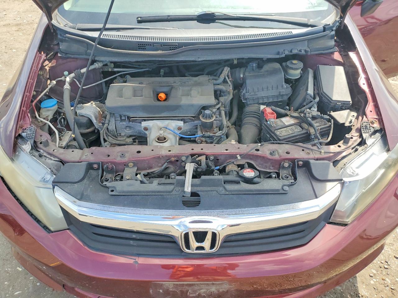 2012 Honda Civic Lx Burgundy vin: JHMFB2F56CS001048