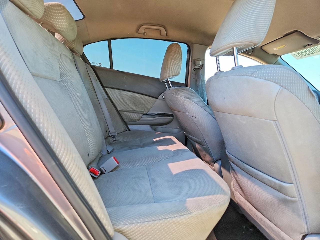 2012 Honda Civic Hybrid Silver vin: JHMFB4F24CS006704