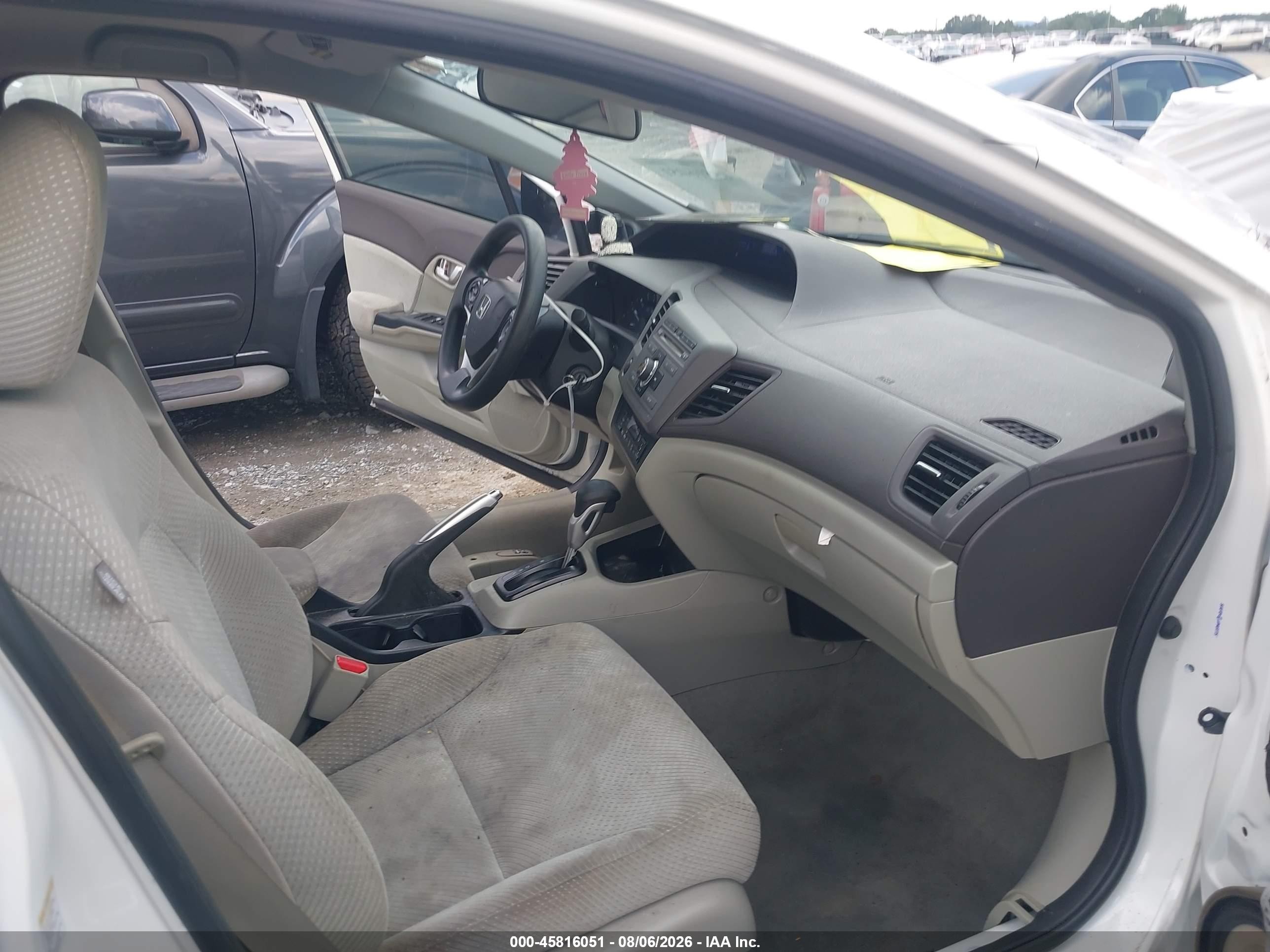 2012 Honda Civic Hybrid   White vin: JHMFB4F25CS006484