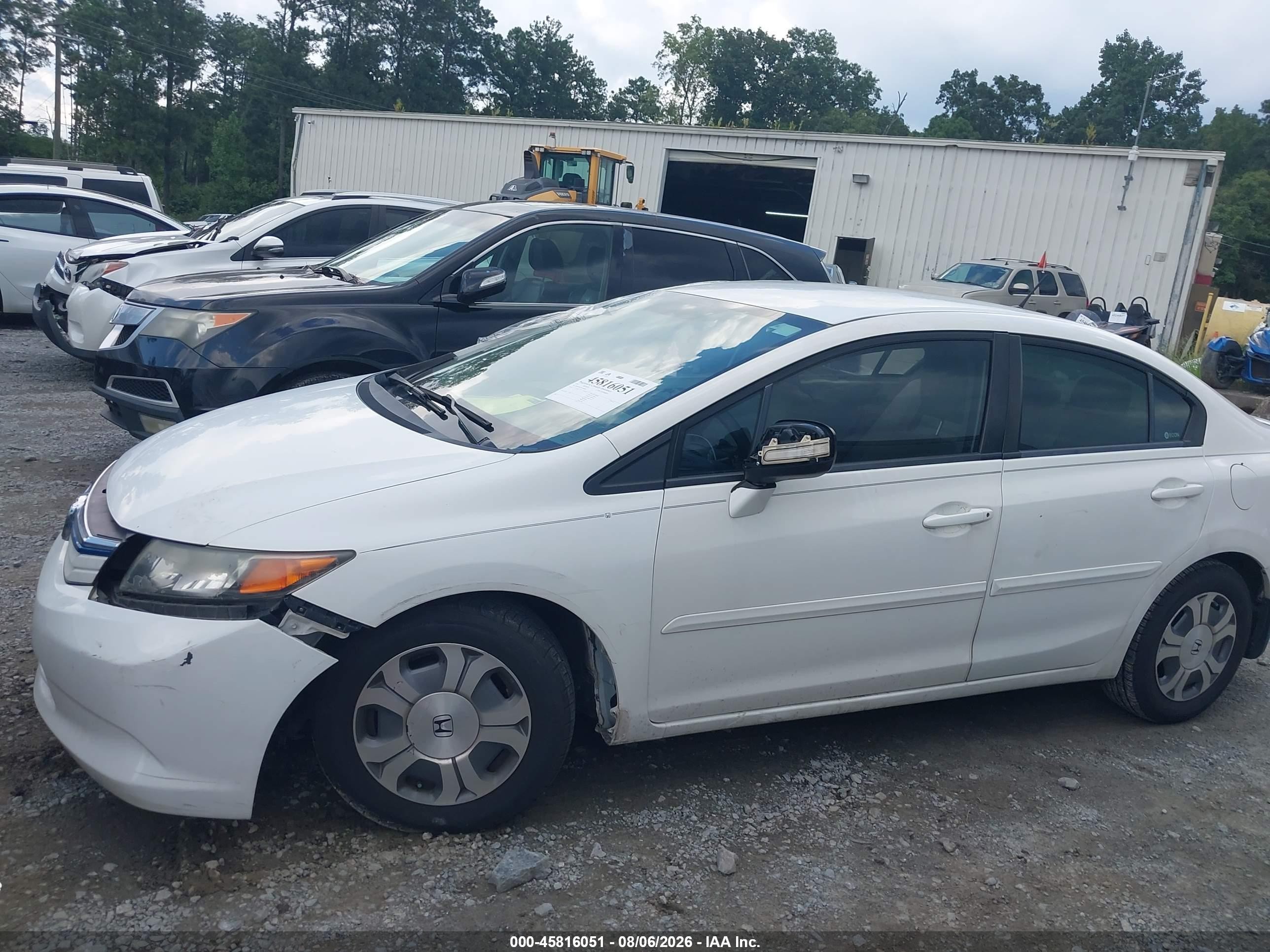 2012 Honda Civic Hybrid   White vin: JHMFB4F25CS006484