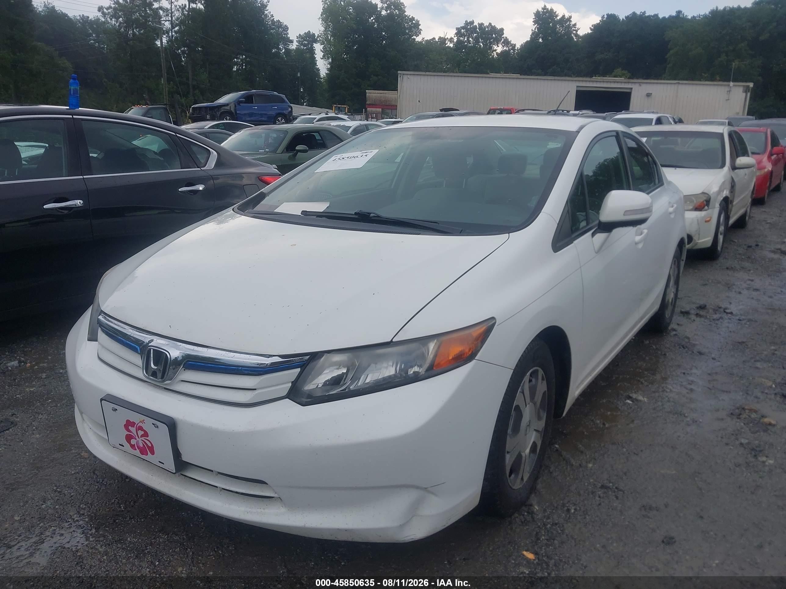 2012 Honda Civic Hybrid   White vin: JHMFB4F27CS006504