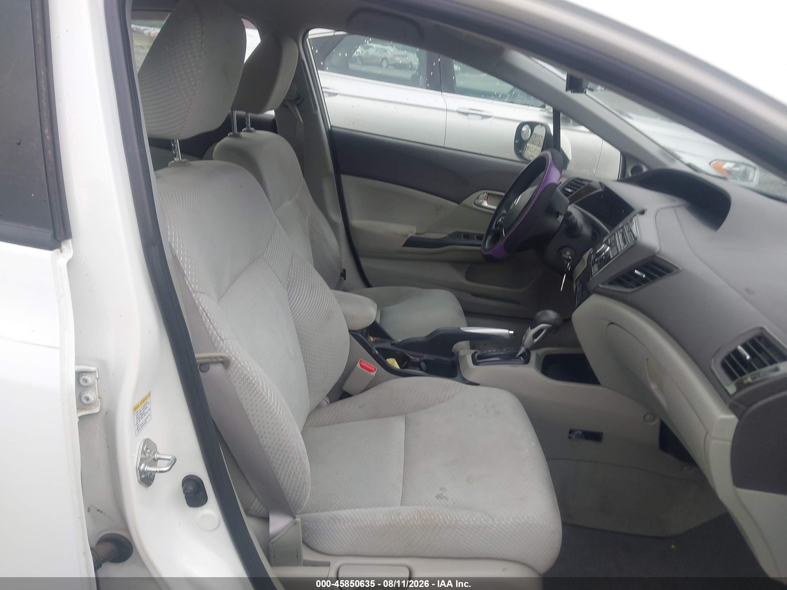 2012 Honda Civic Hybrid   White vin: JHMFB4F27CS006504