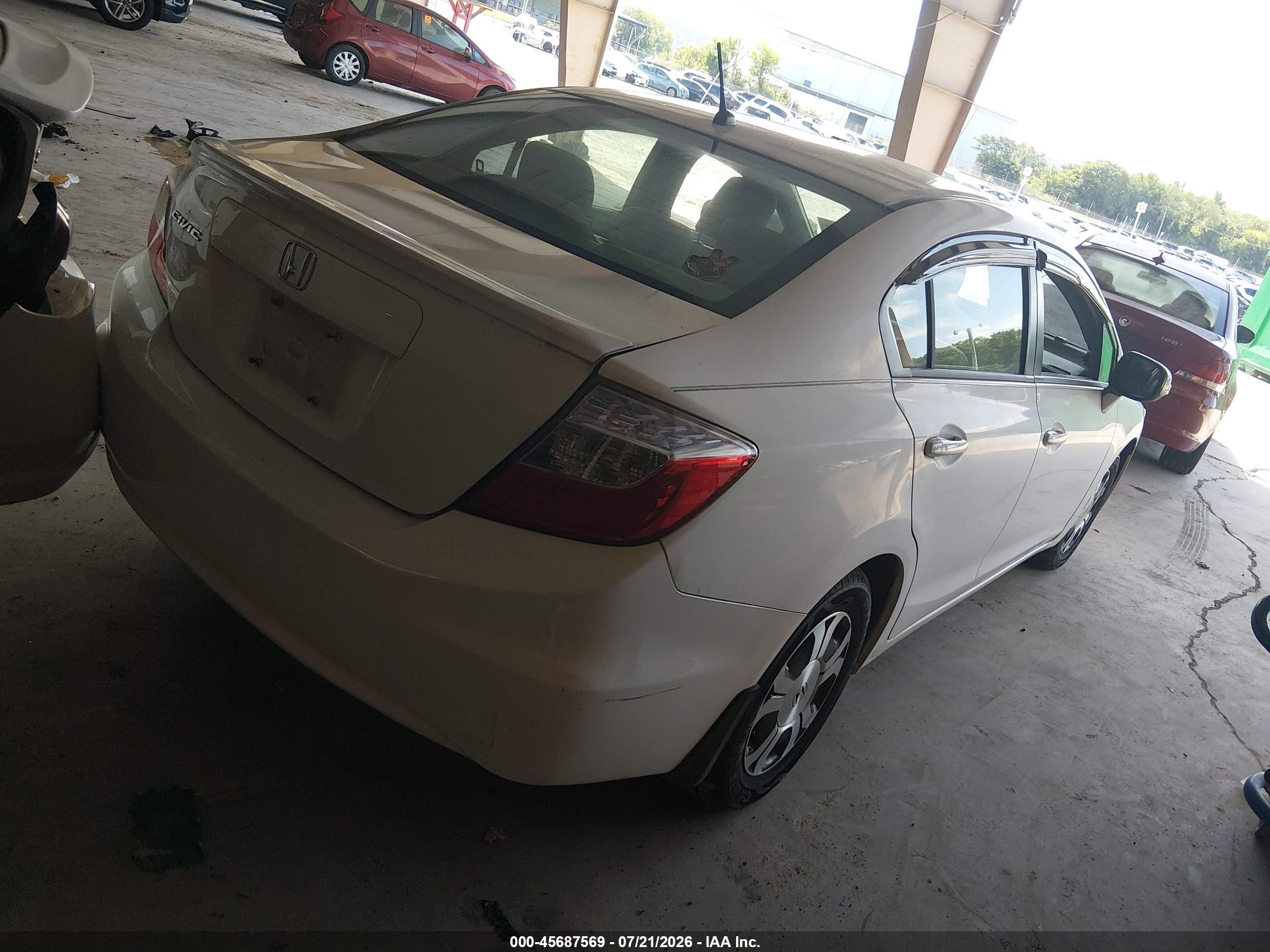 2012 Honda Civic Hybrid   White vin: JHMFB4F34CS007795