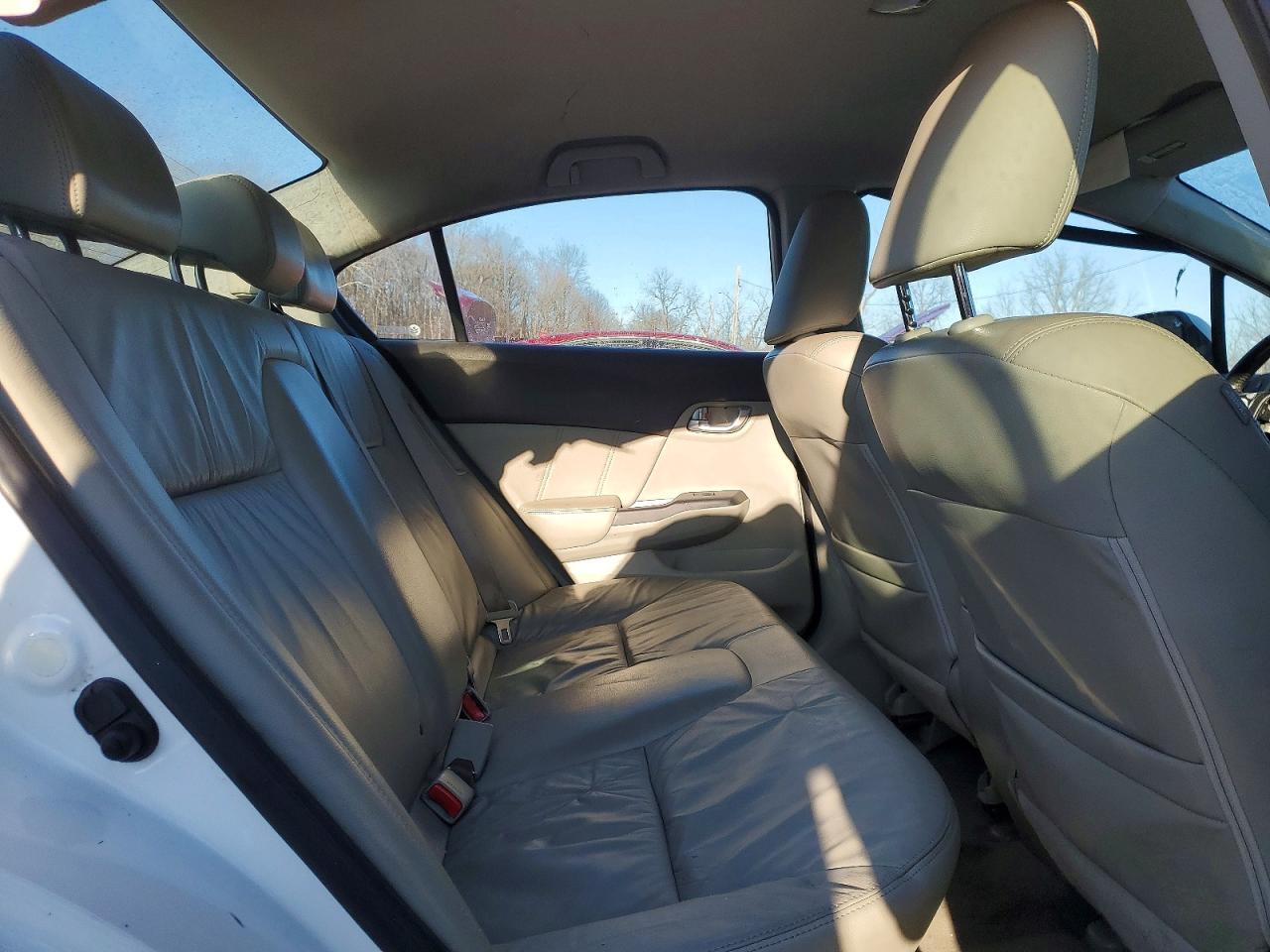 2012 Honda Civic Hybrid L White vin: JHMFB4F36CS007796